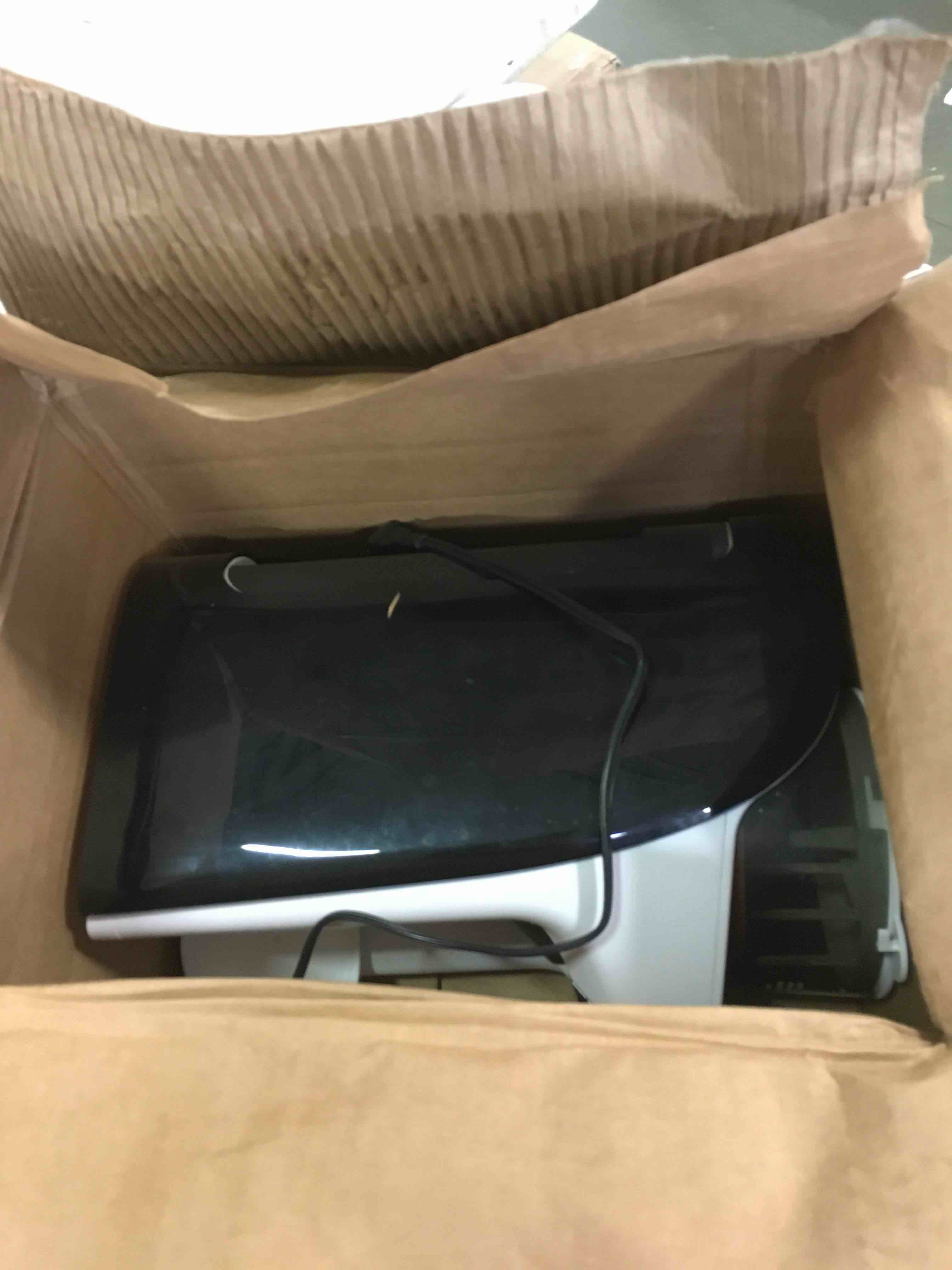 https://s3.amazonaws.com/lotting-images-prod/bidfta/GRN5842983_1704311764859.jpeg