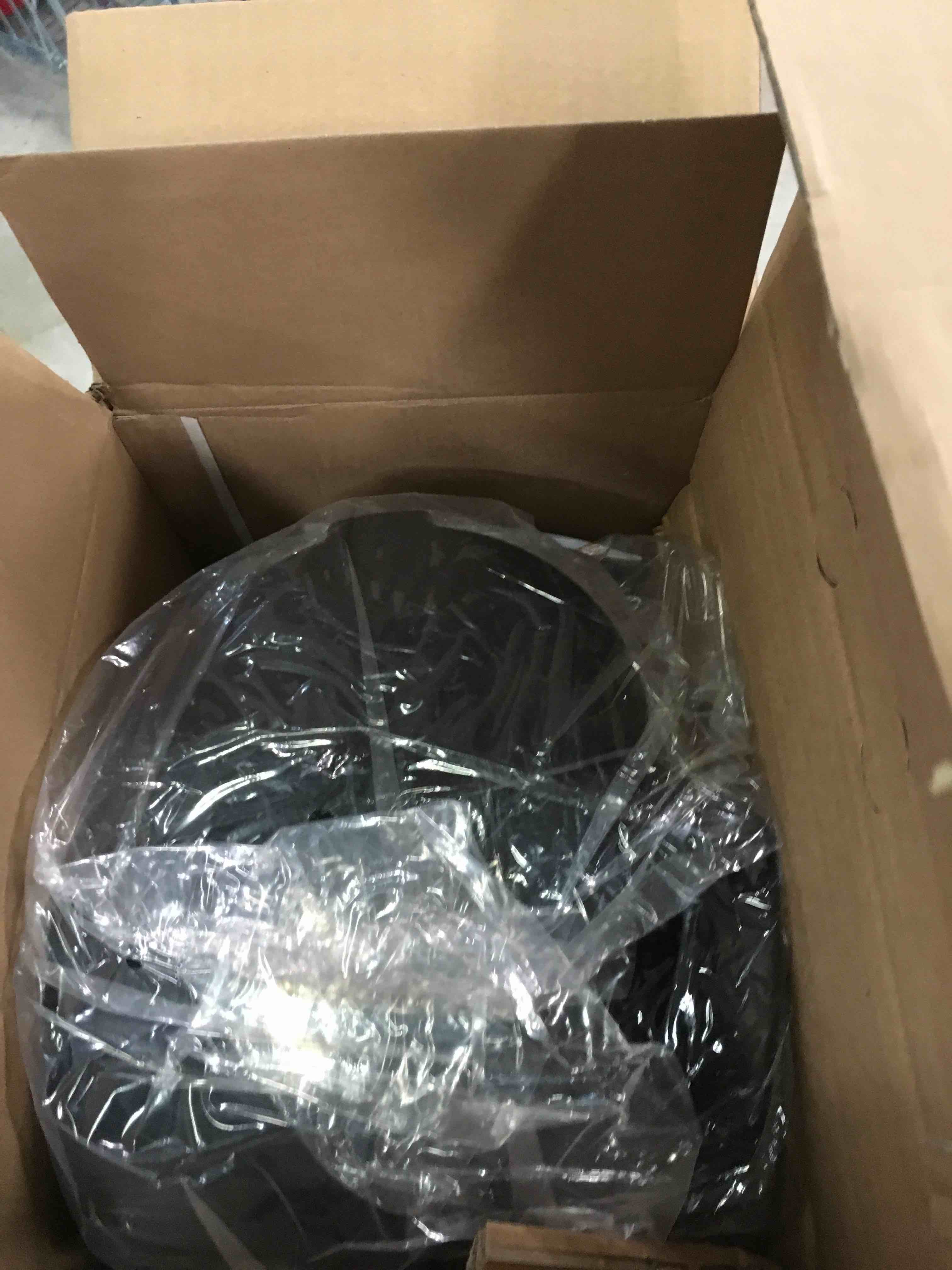 https://s3.amazonaws.com/lotting-images-prod/bidfta/GRN5842984_1704313274913.jpeg
