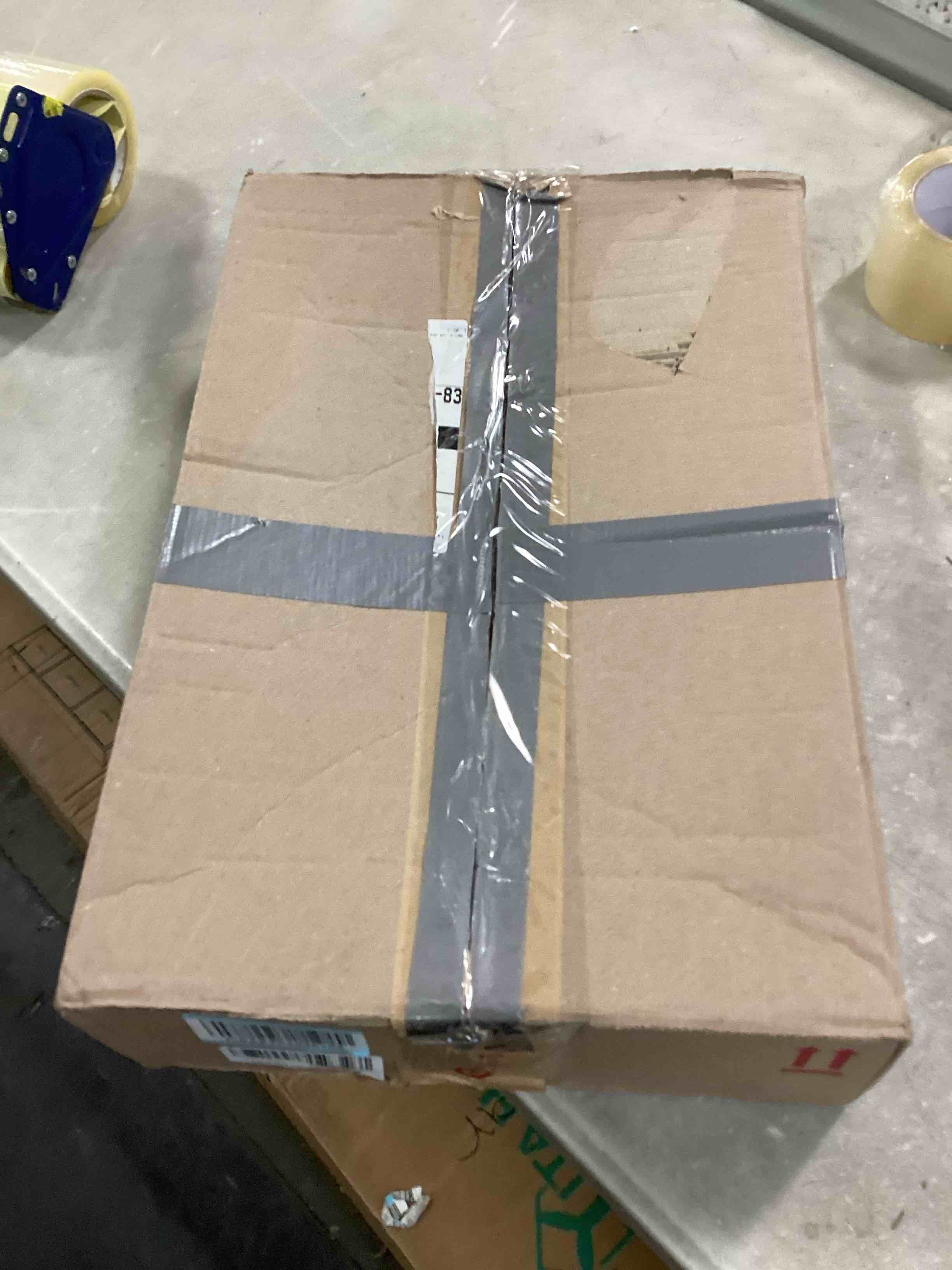https://s3.amazonaws.com/lotting-images-prod/bidfta/GRN5843057_1704375065671.jpeg