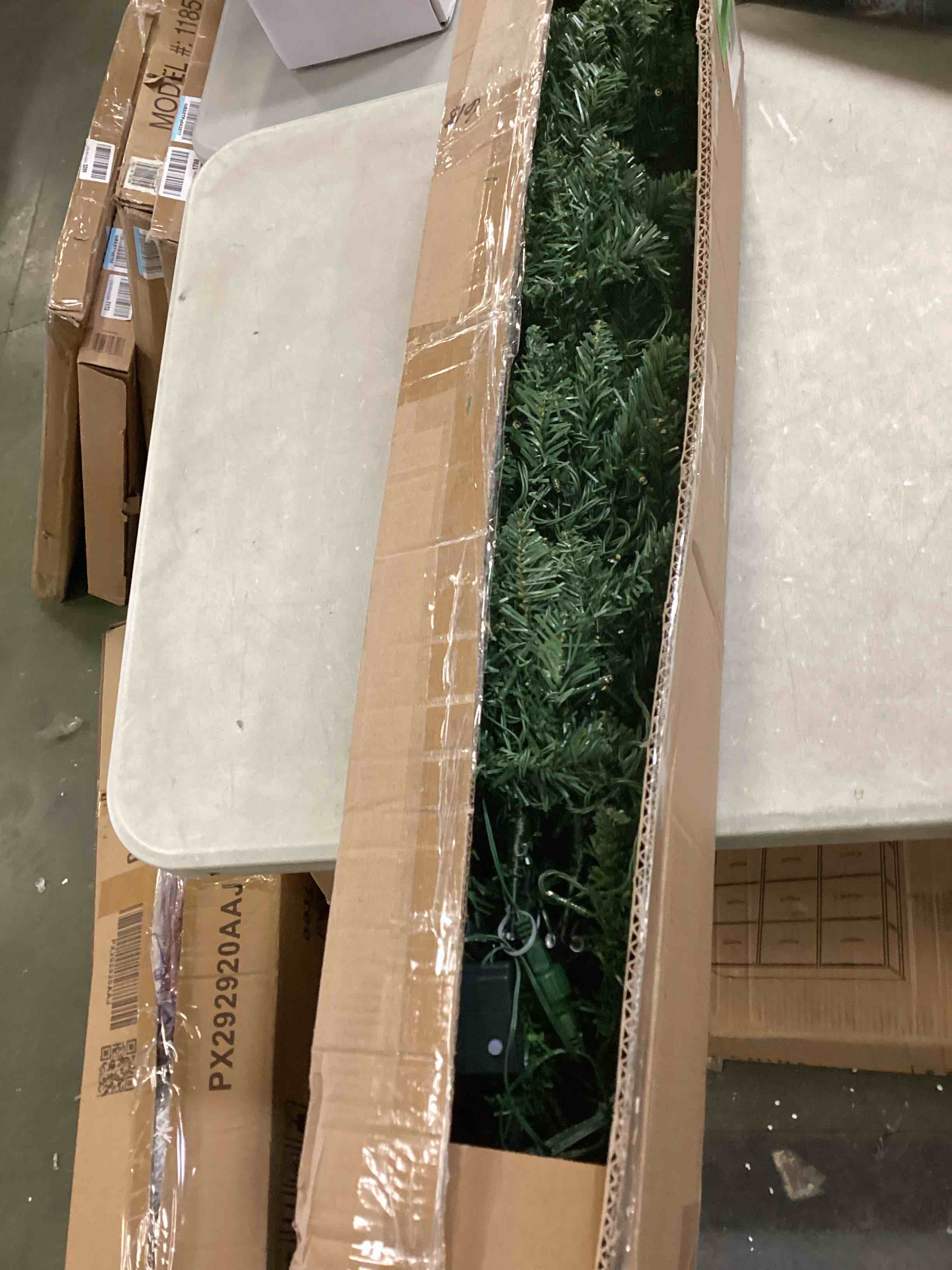 https://s3.amazonaws.com/lotting-images-prod/bidfta/GRN5843154_1704388389701.jpeg