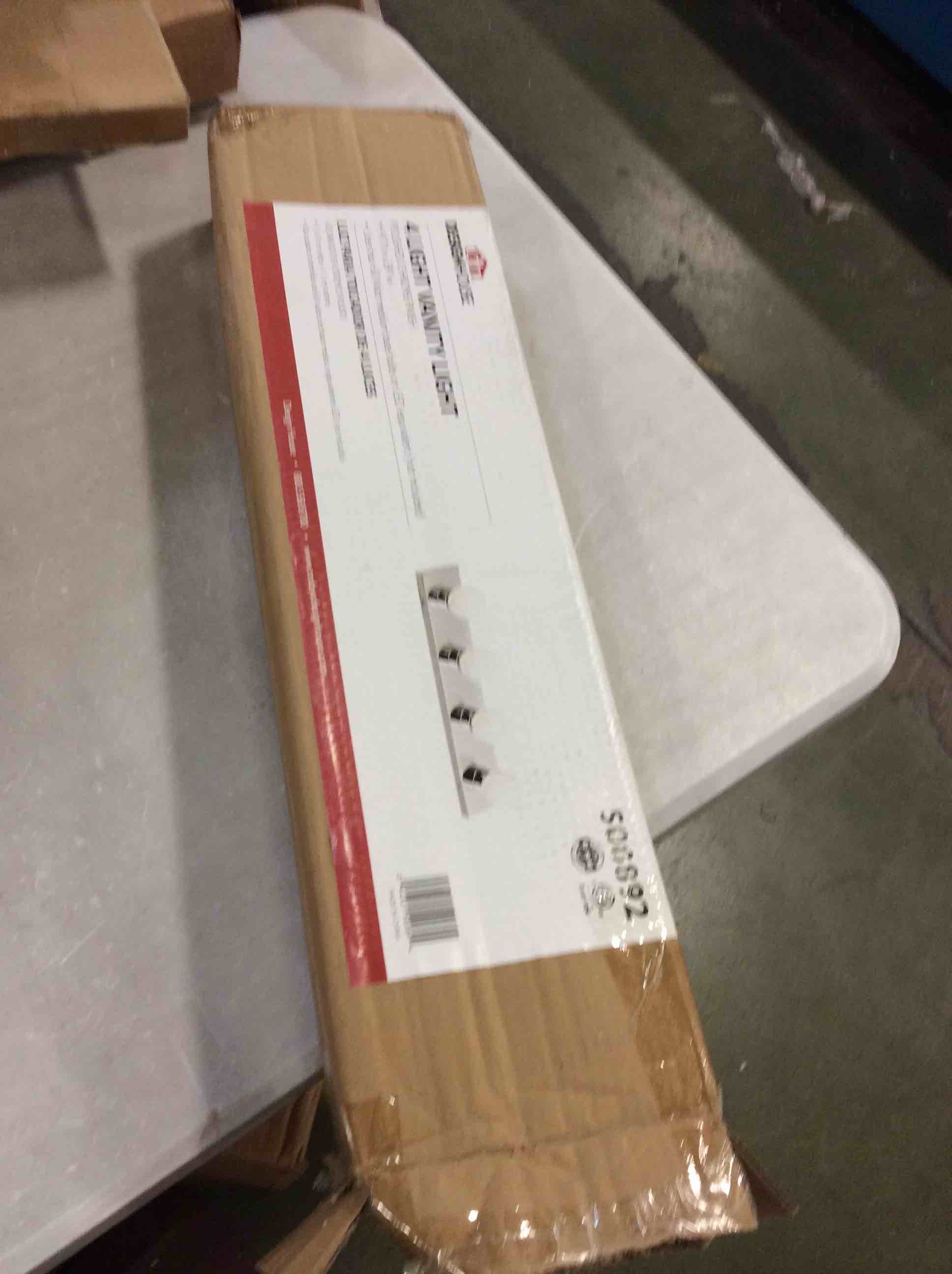 https://s3.amazonaws.com/lotting-images-prod/bidfta/GRN5843268_1704459393516.jpeg