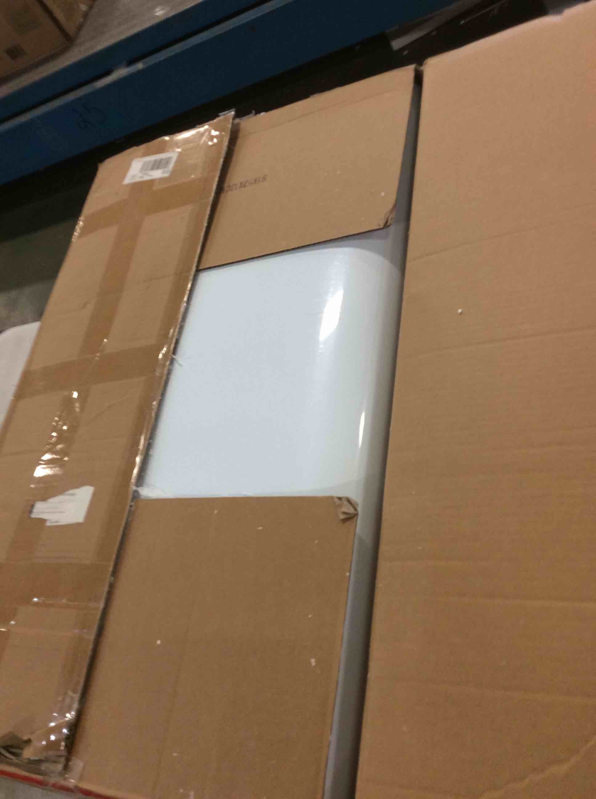 https://s3.amazonaws.com/lotting-images-prod/bidfta/GRN5843316_1704466346489.jpeg