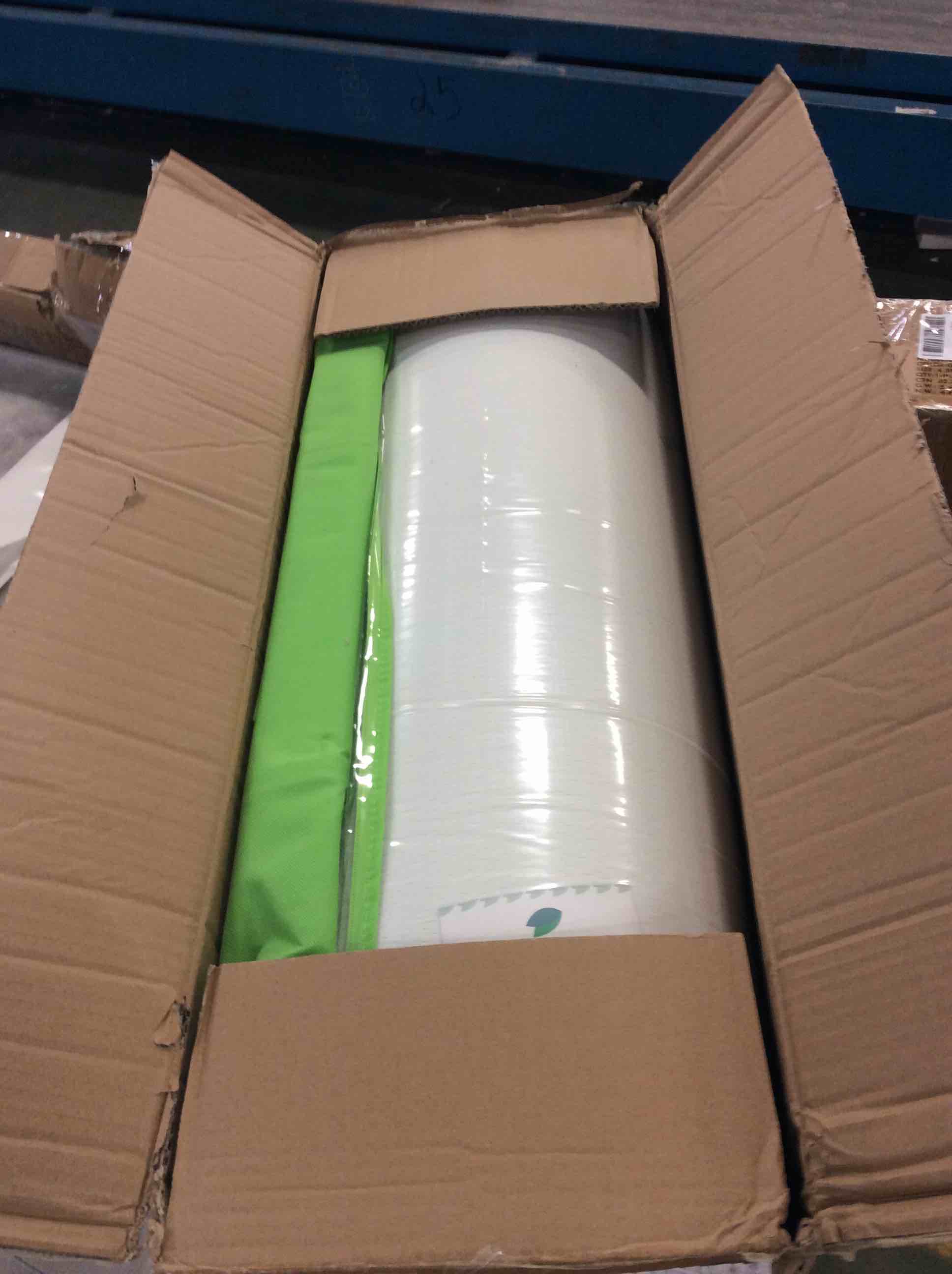 https://s3.amazonaws.com/lotting-images-prod/bidfta/GRN5843375_1704475522894.jpeg