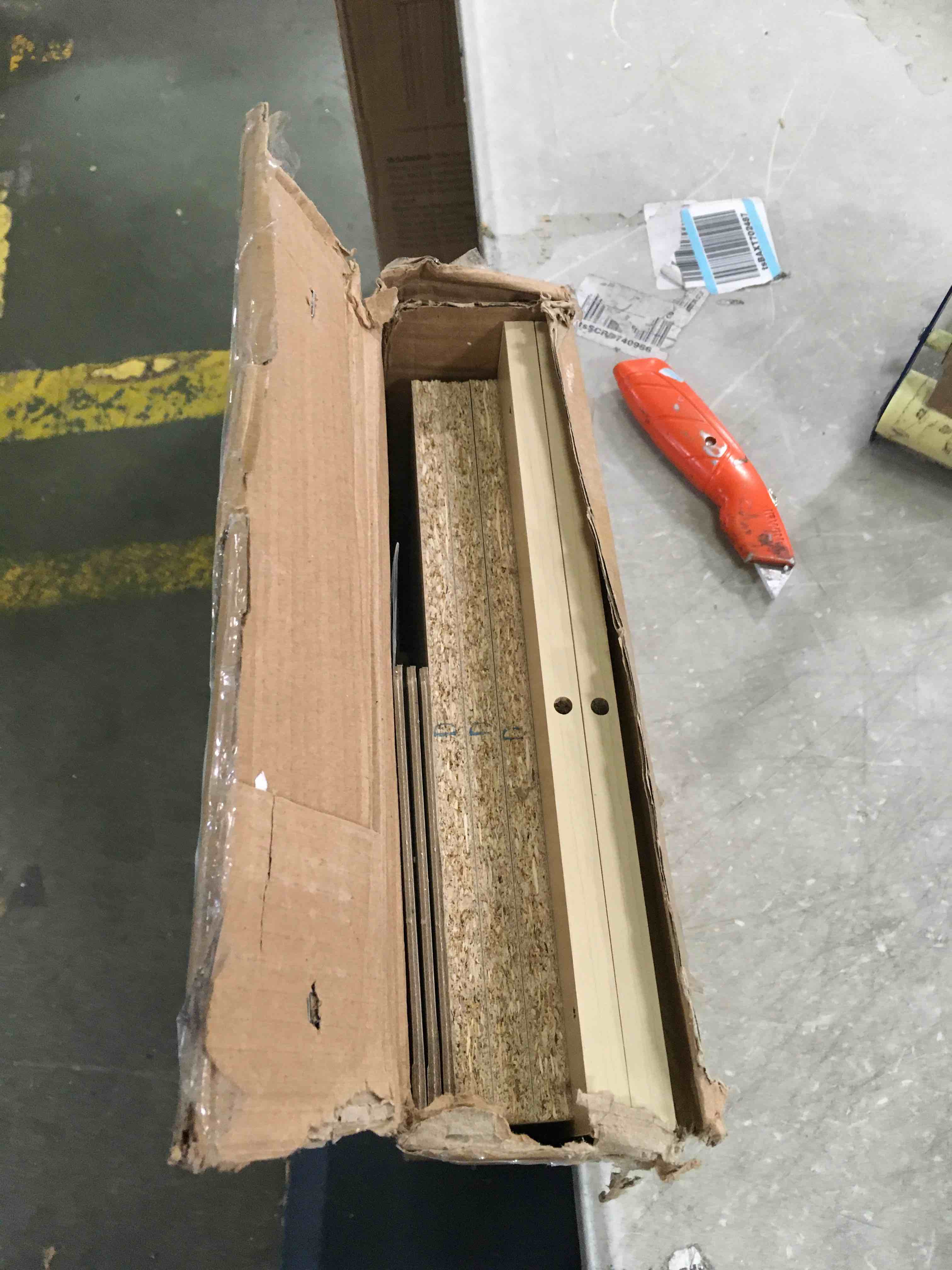 https://s3.amazonaws.com/lotting-images-prod/bidfta/GRN5843512_1704720128586.jpeg