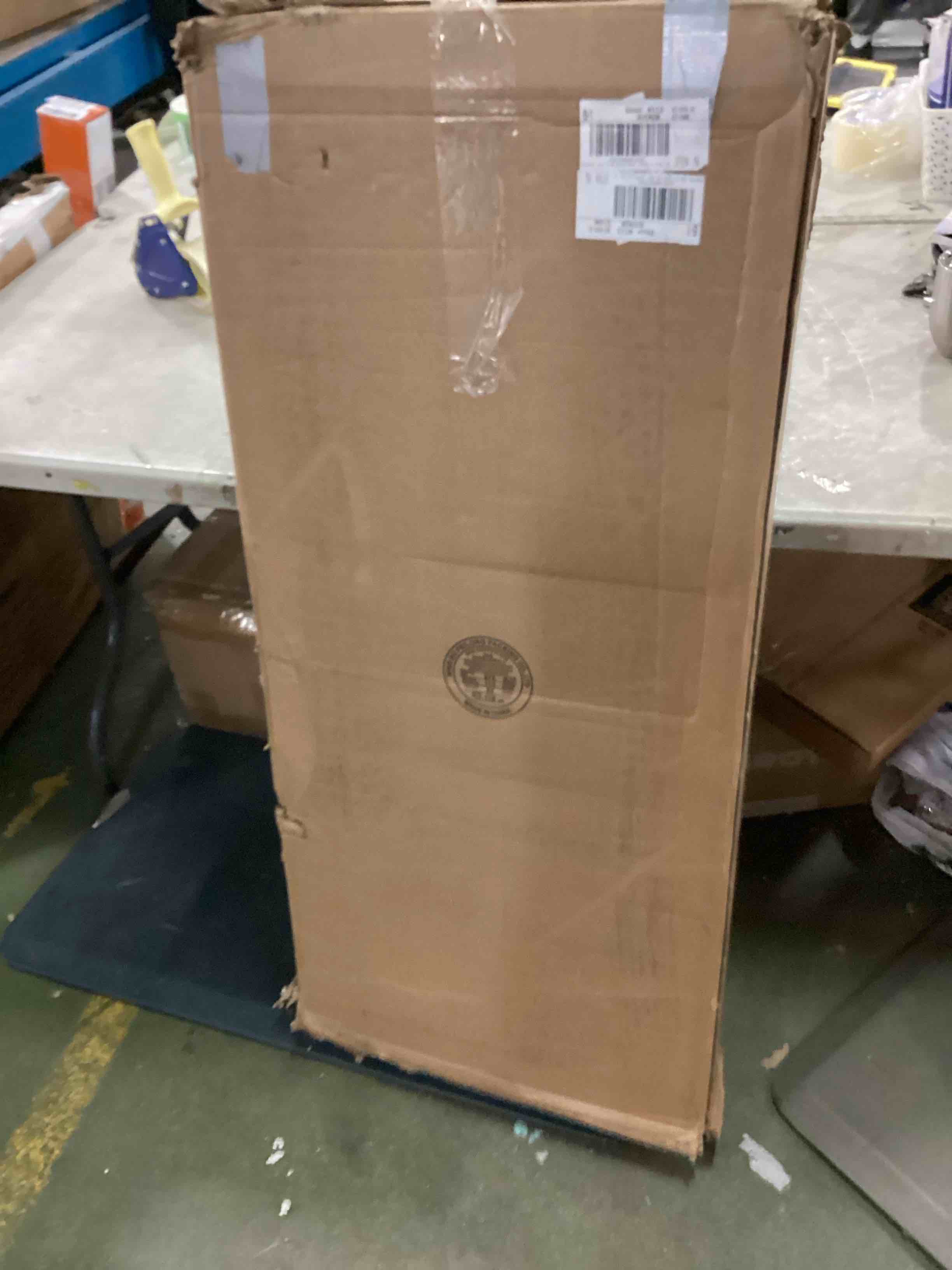 https://s3.amazonaws.com/lotting-images-prod/bidfta/GRN5843739_1704809582244.jpeg