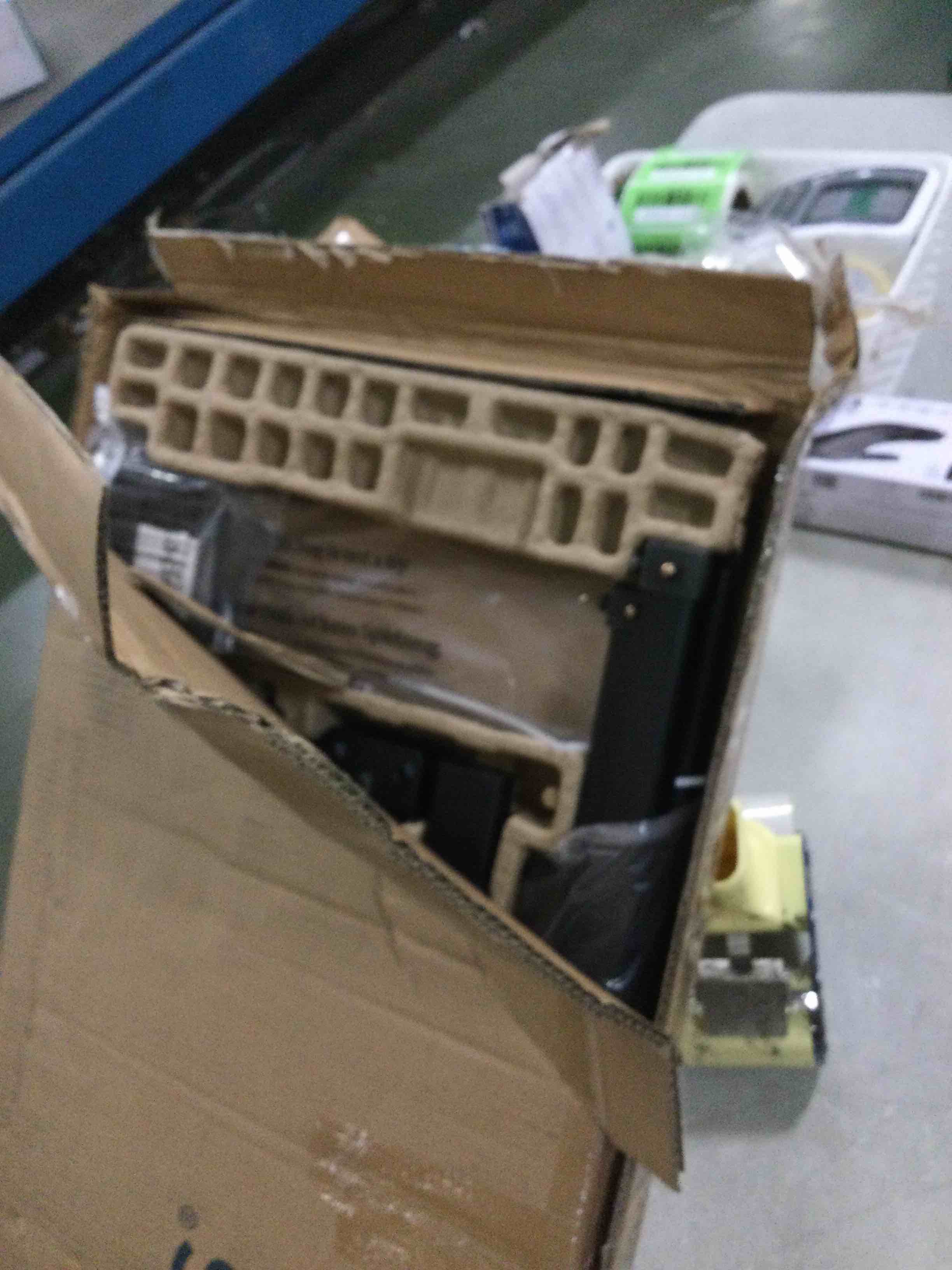 https://s3.amazonaws.com/lotting-images-prod/bidfta/GRN5844274_1705064057356.jpeg