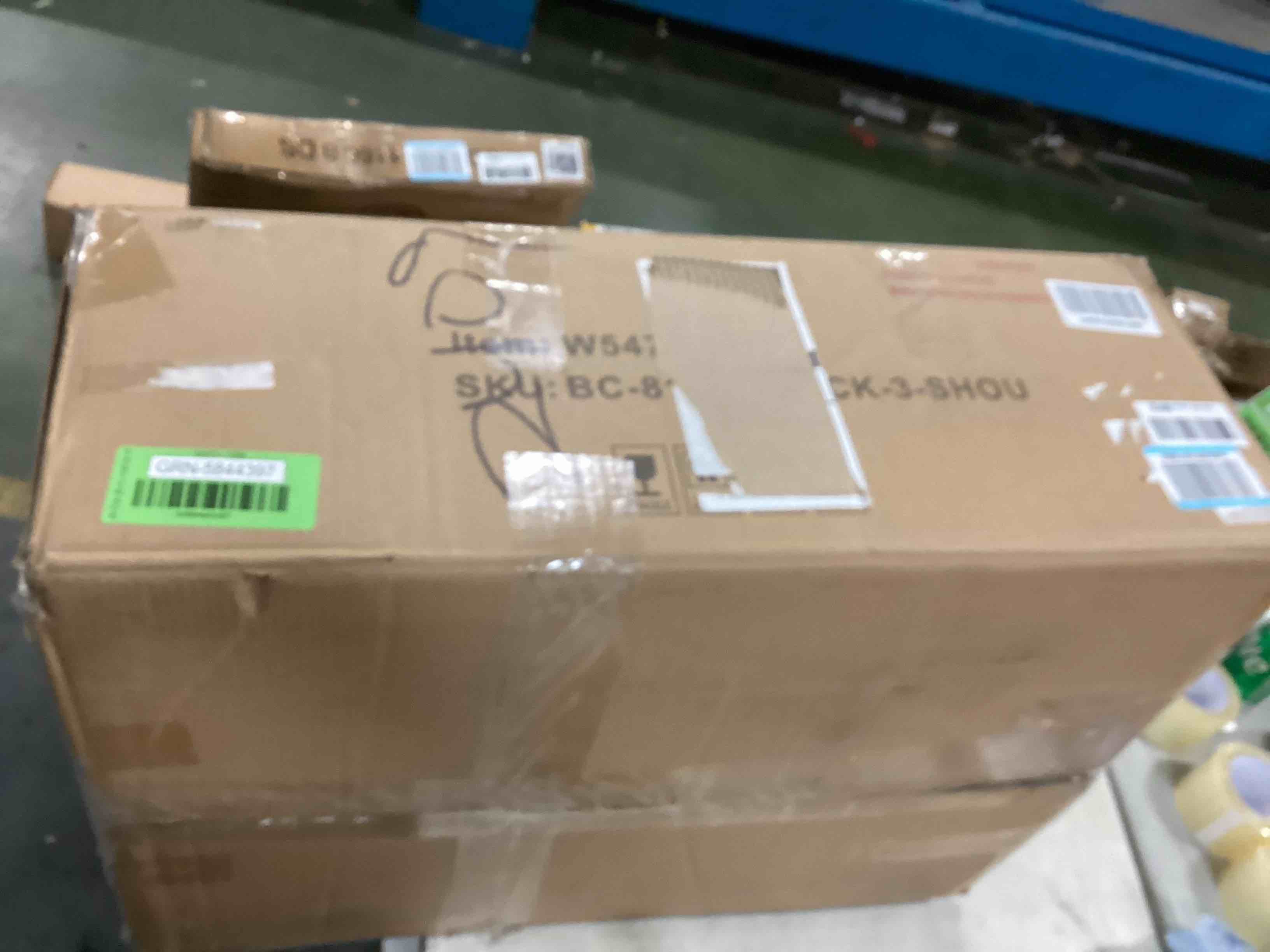 https://s3.amazonaws.com/lotting-images-prod/bidfta/GRN5844397_1705086676379.jpeg