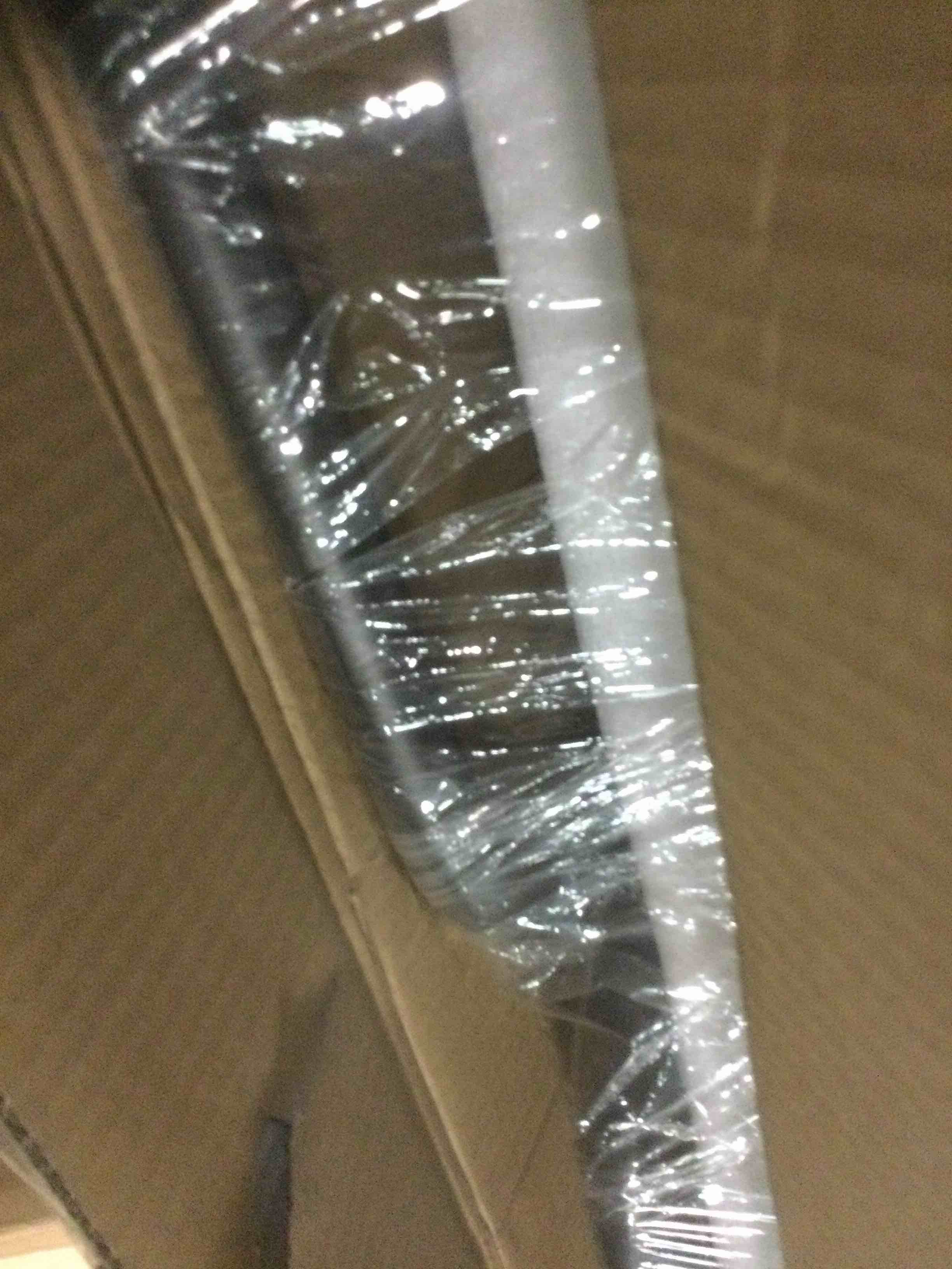 https://s3.amazonaws.com/lotting-images-prod/bidfta/GRN5845008_1704556653524.jpeg