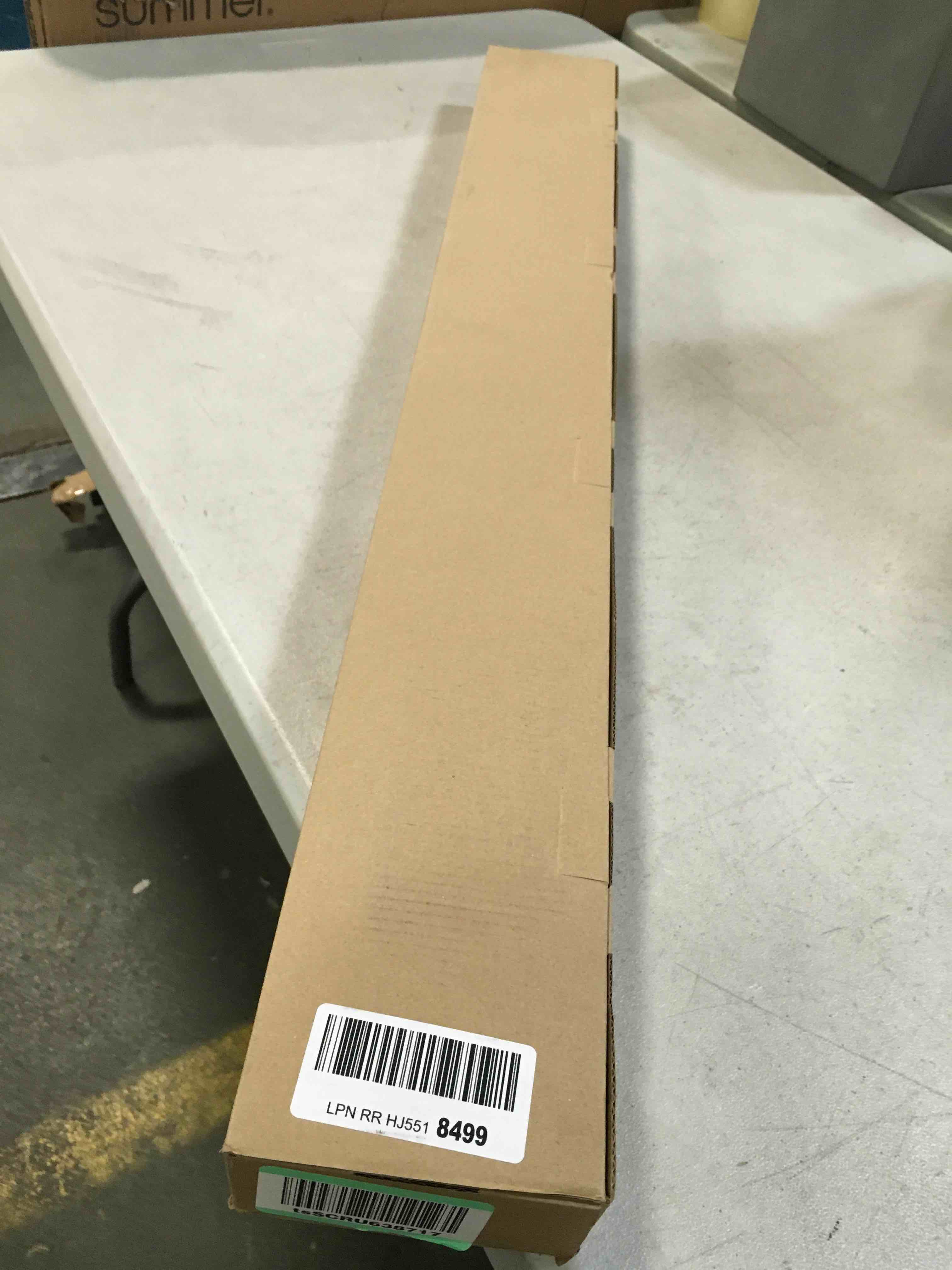 https://s3.amazonaws.com/lotting-images-prod/bidfta/GRN5845296_1704814860101.jpeg