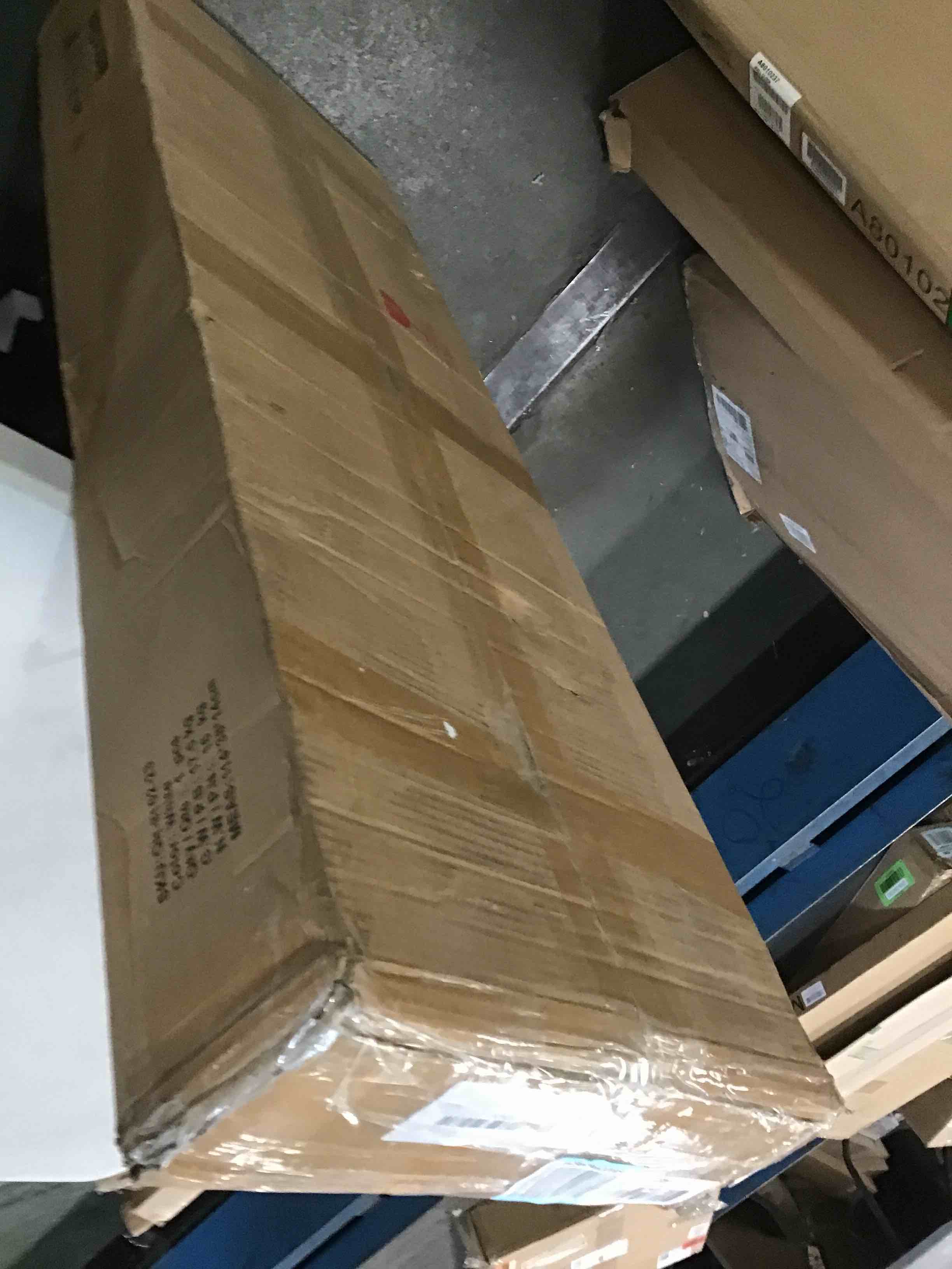 https://s3.amazonaws.com/lotting-images-prod/bidfta/GRN5845400_1704831339895.jpeg