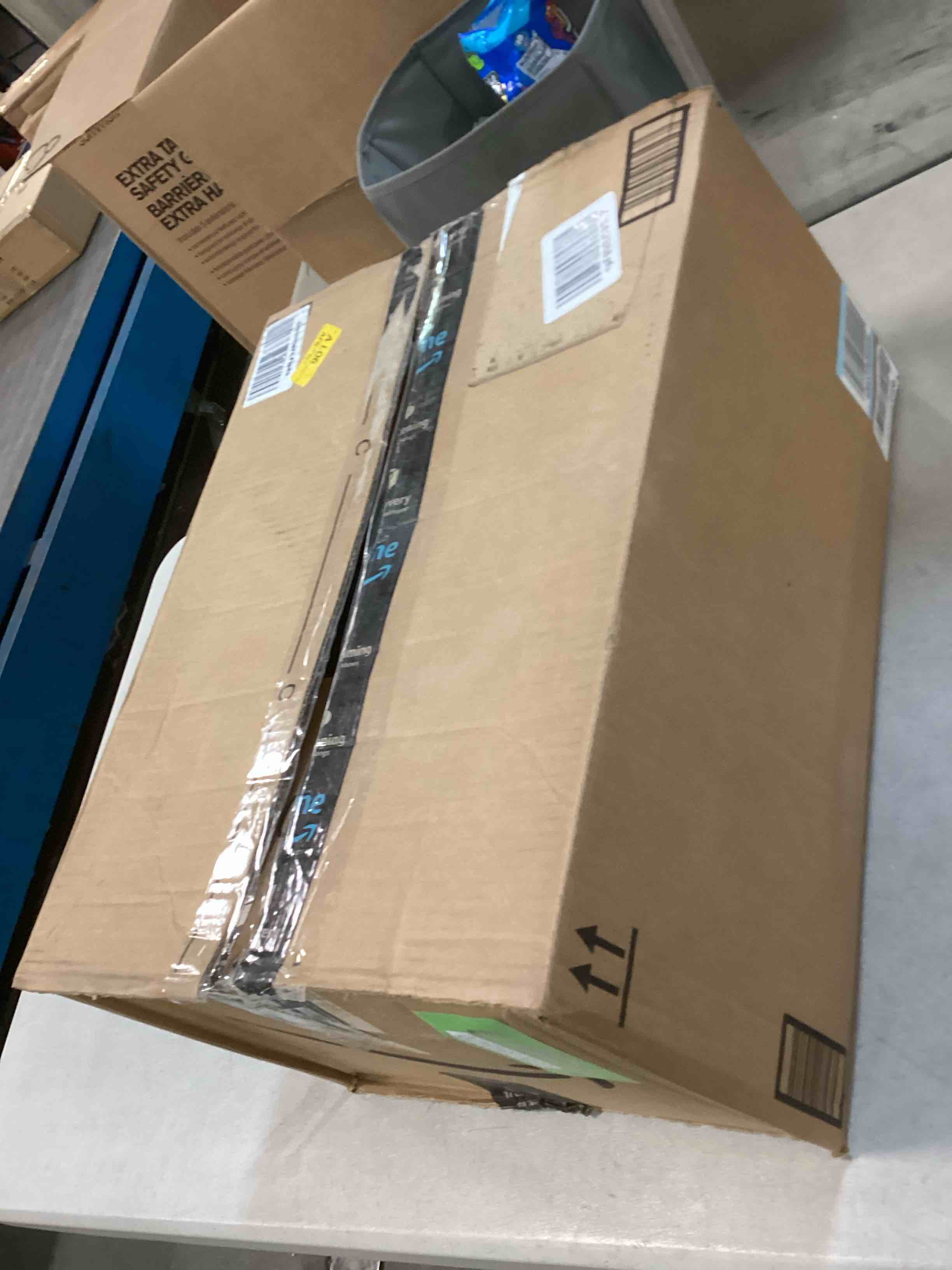 https://s3.amazonaws.com/lotting-images-prod/bidfta/GRN5845470_1704891174940.jpeg