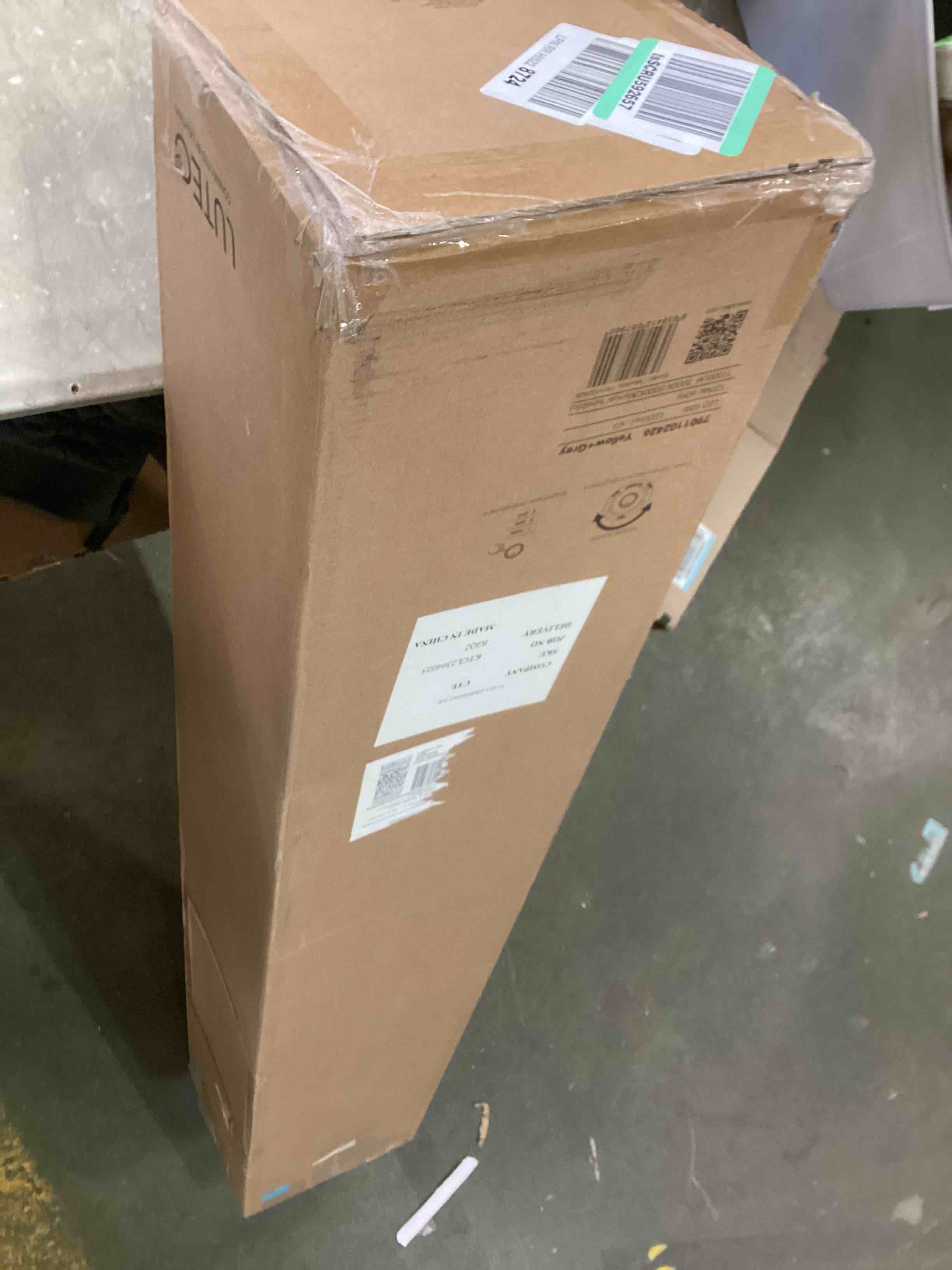 https://s3.amazonaws.com/lotting-images-prod/bidfta/GRN5846354_1704993856218.jpeg
