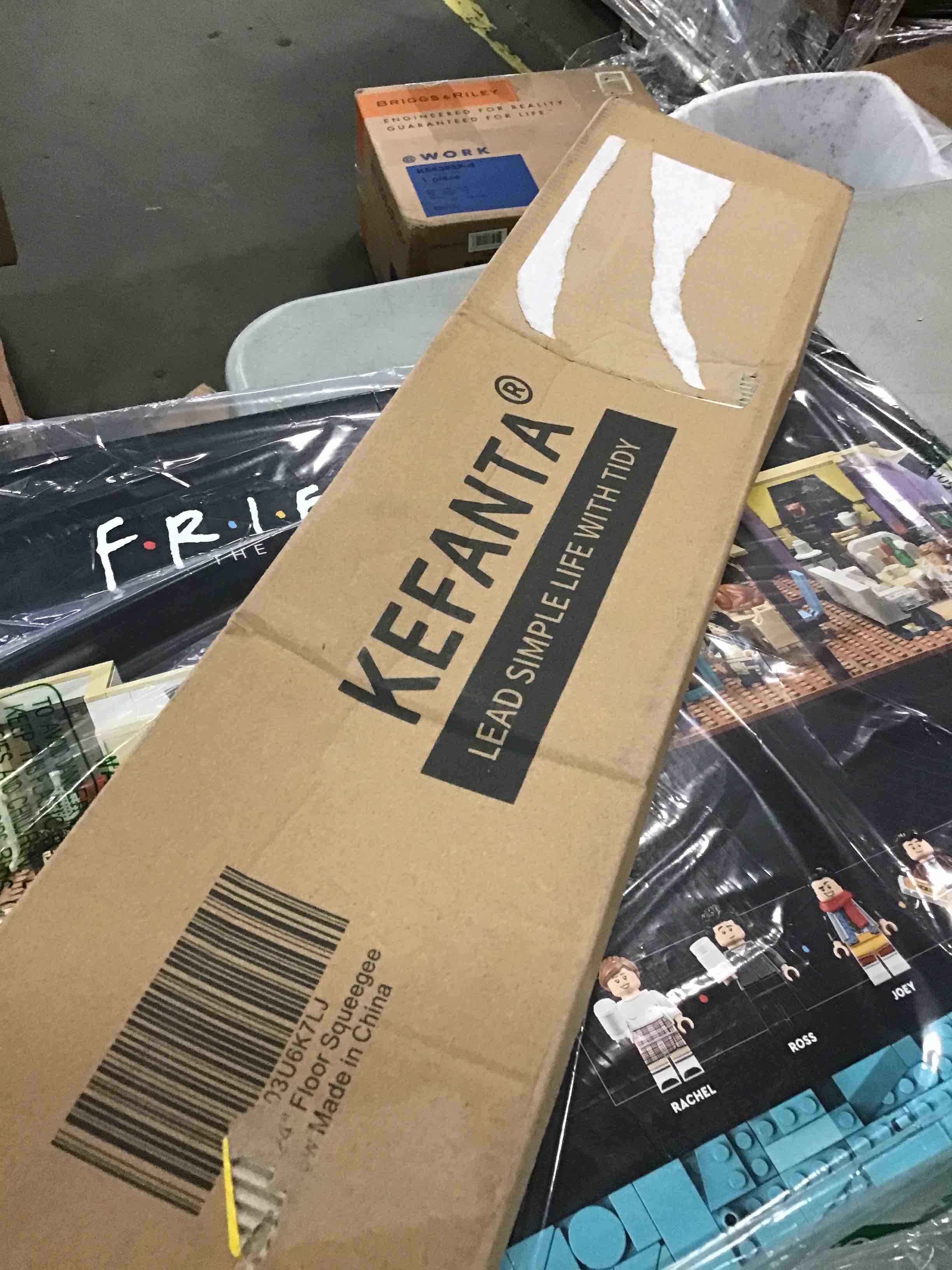 https://s3.amazonaws.com/lotting-images-prod/bidfta/GRN5847470_1704230209437.jpeg