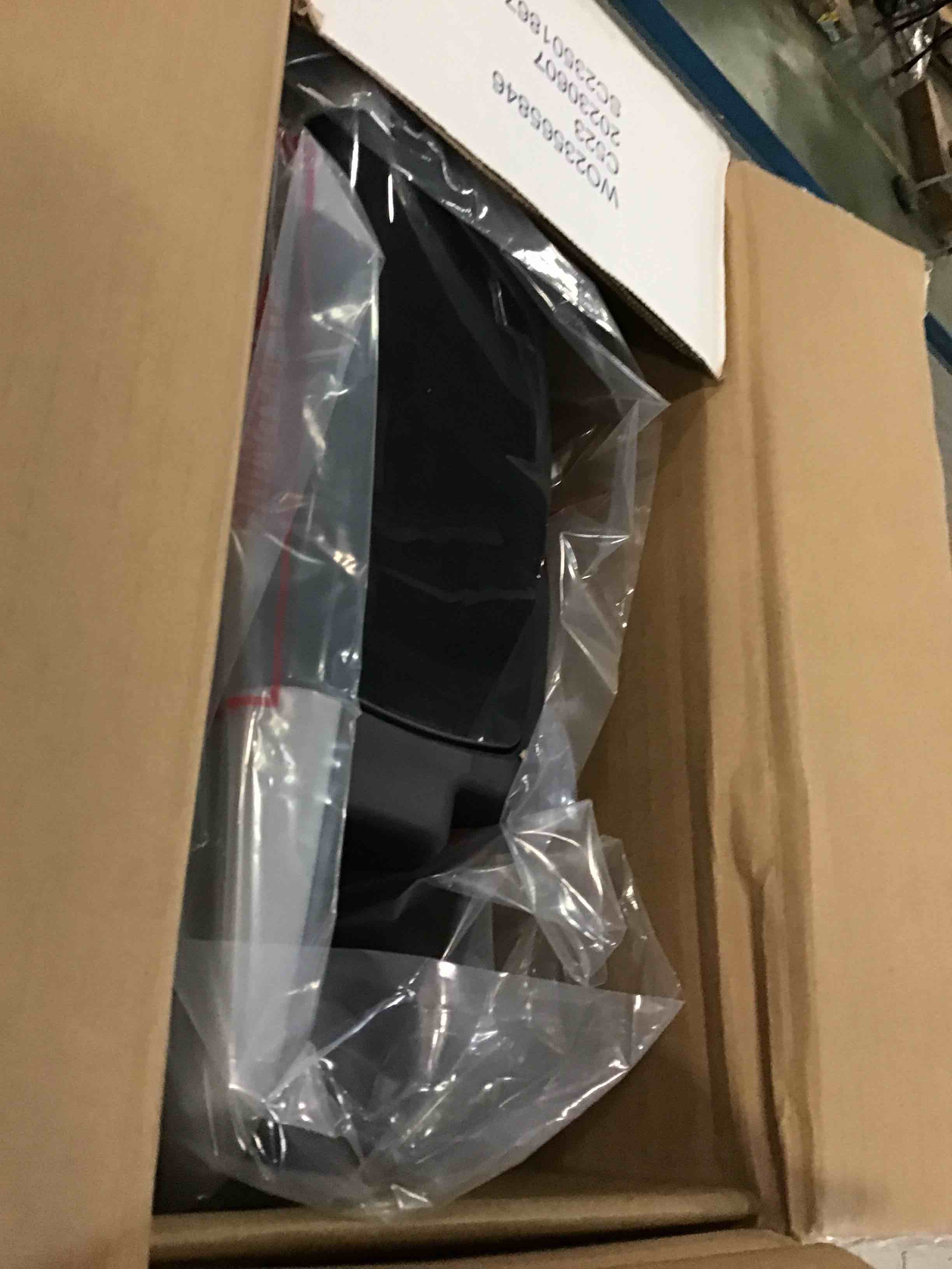 https://s3.amazonaws.com/lotting-images-prod/bidfta/GRN5847506_1704284483509.jpeg