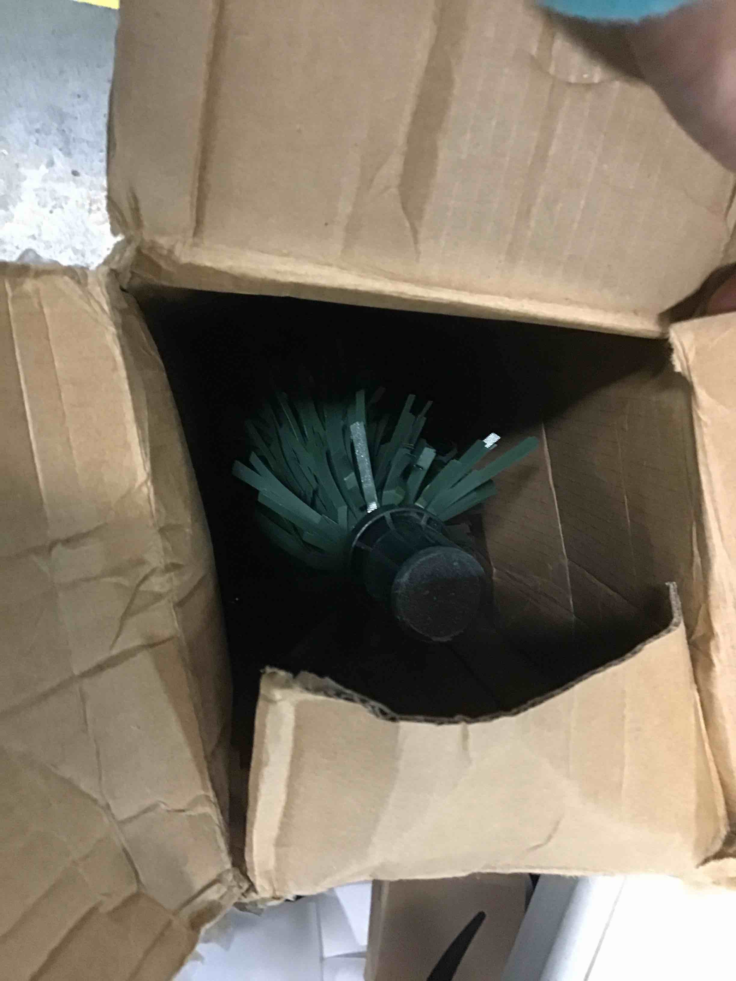 https://s3.amazonaws.com/lotting-images-prod/bidfta/GRN5848914_1704555041445.jpeg