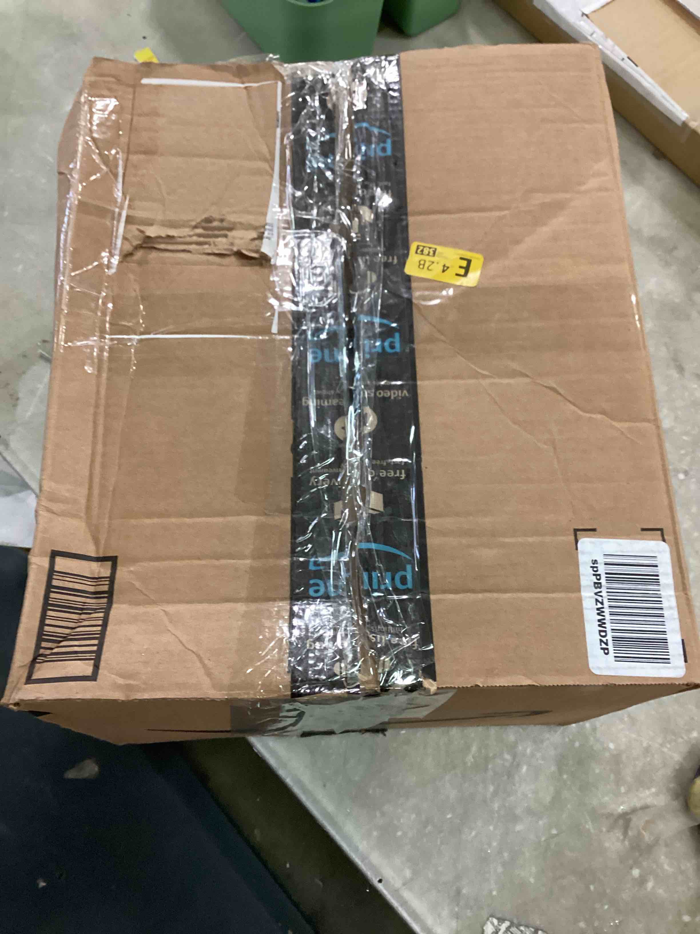 https://s3.amazonaws.com/lotting-images-prod/bidfta/GRN5849376_1704488787155.jpeg