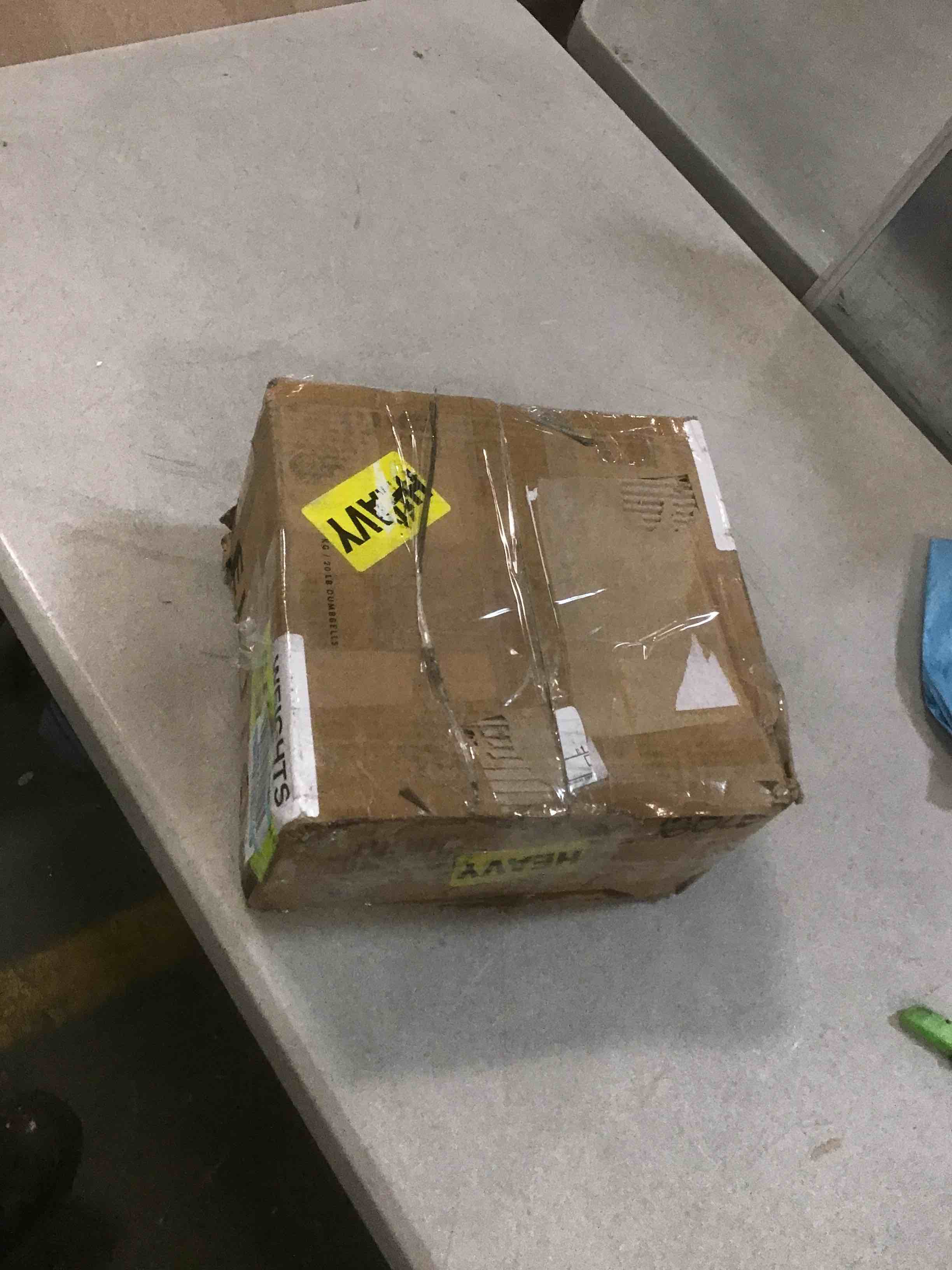https://s3.amazonaws.com/lotting-images-prod/bidfta/GRN5850470_1704222546973.jpeg