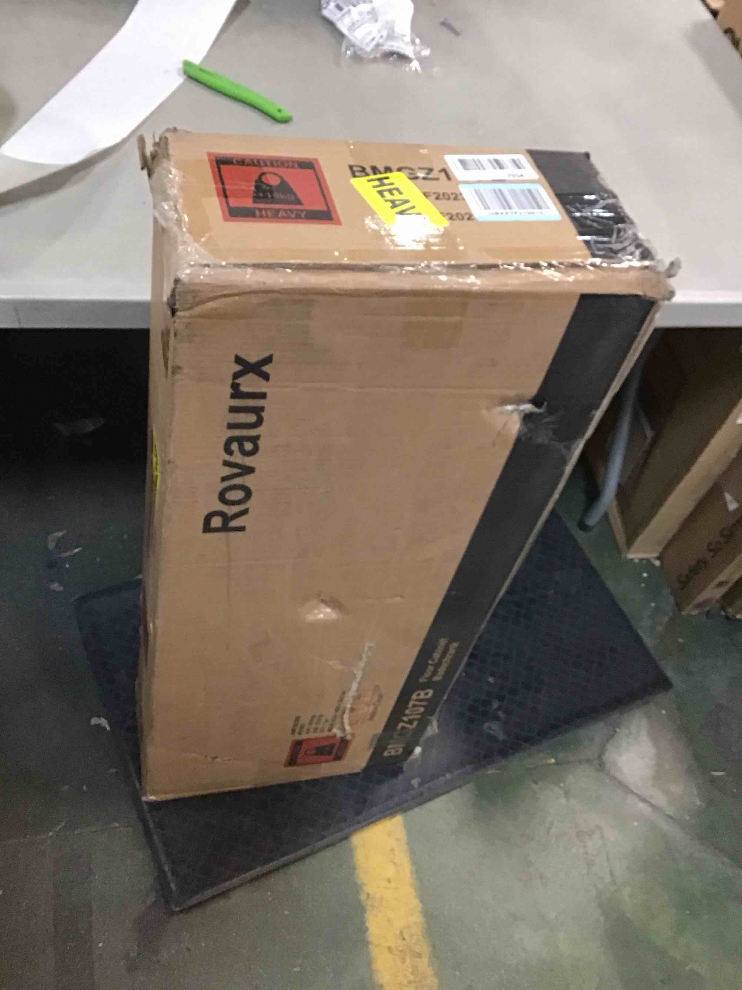 https://s3.amazonaws.com/lotting-images-prod/bidfta/GRN5850662_1704296247179.jpeg