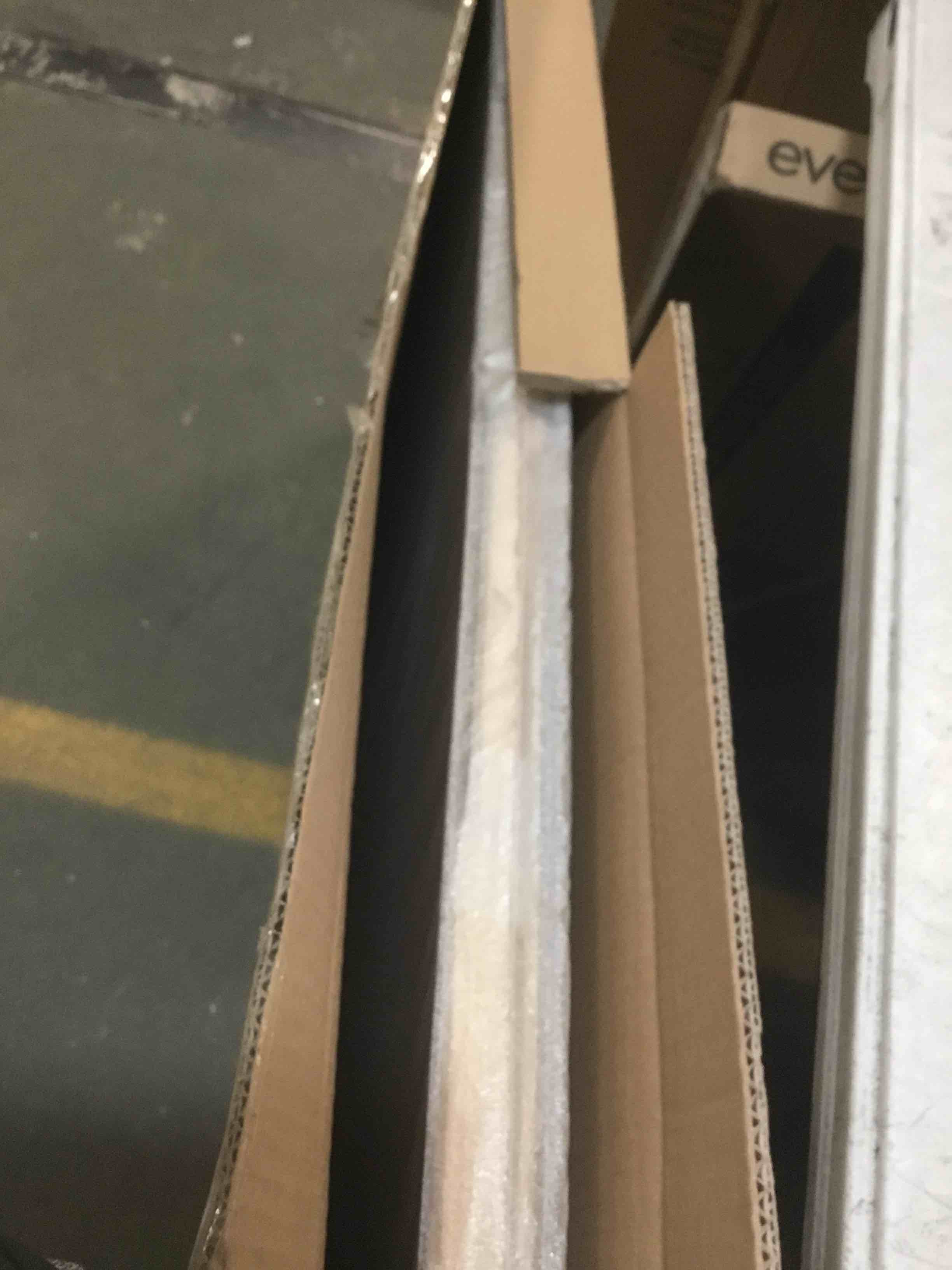 https://s3.amazonaws.com/lotting-images-prod/bidfta/GRN5851165_1704402677834.jpeg