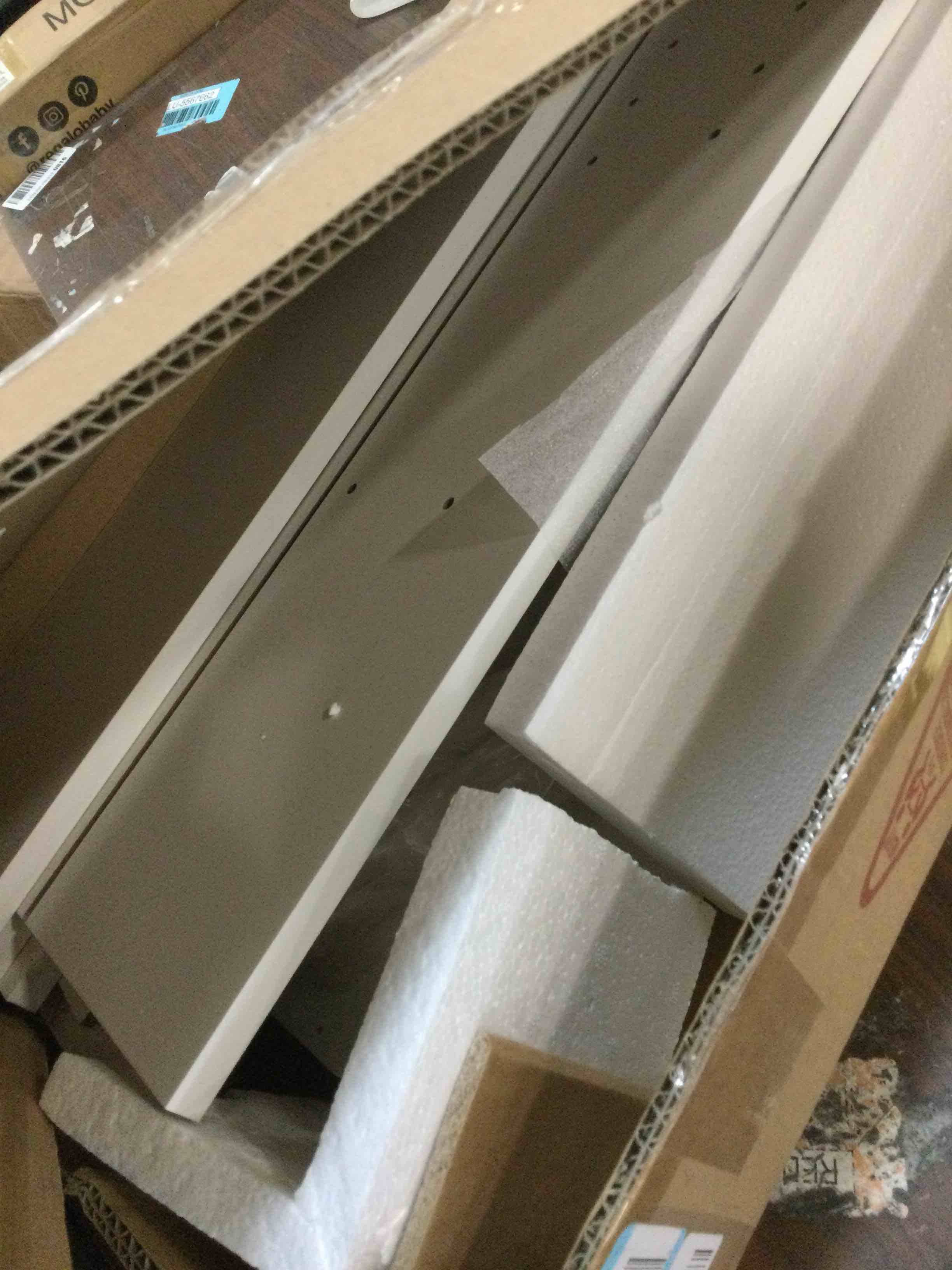 https://s3.amazonaws.com/lotting-images-prod/bidfta/GRN5851485_1704724282621.jpeg
