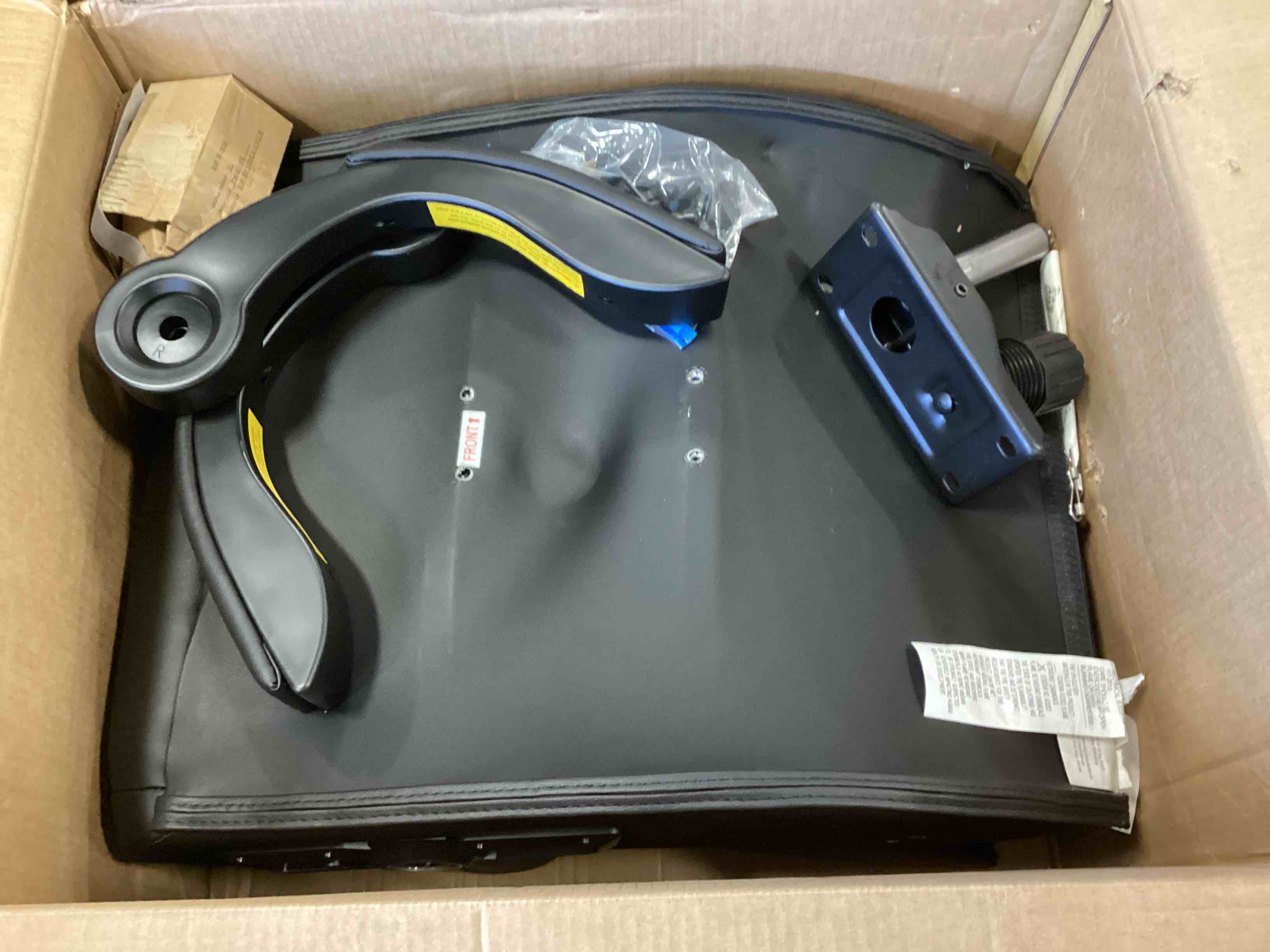 https://s3.amazonaws.com/lotting-images-prod/bidfta/GRN5852596_1708979051432.jpeg