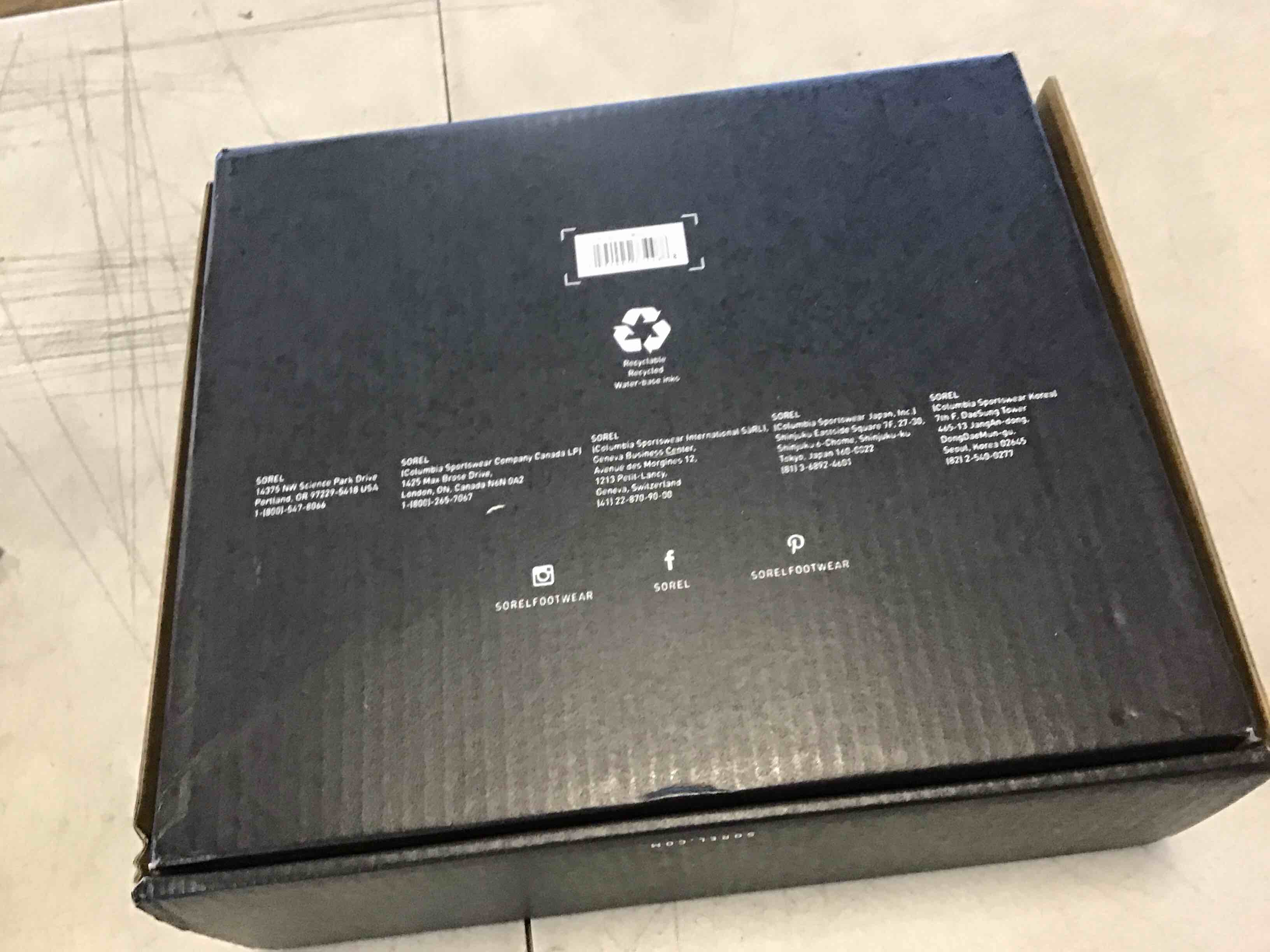 https://s3.amazonaws.com/lotting-images-prod/bidfta/GRN5853026_1709240511171.jpeg