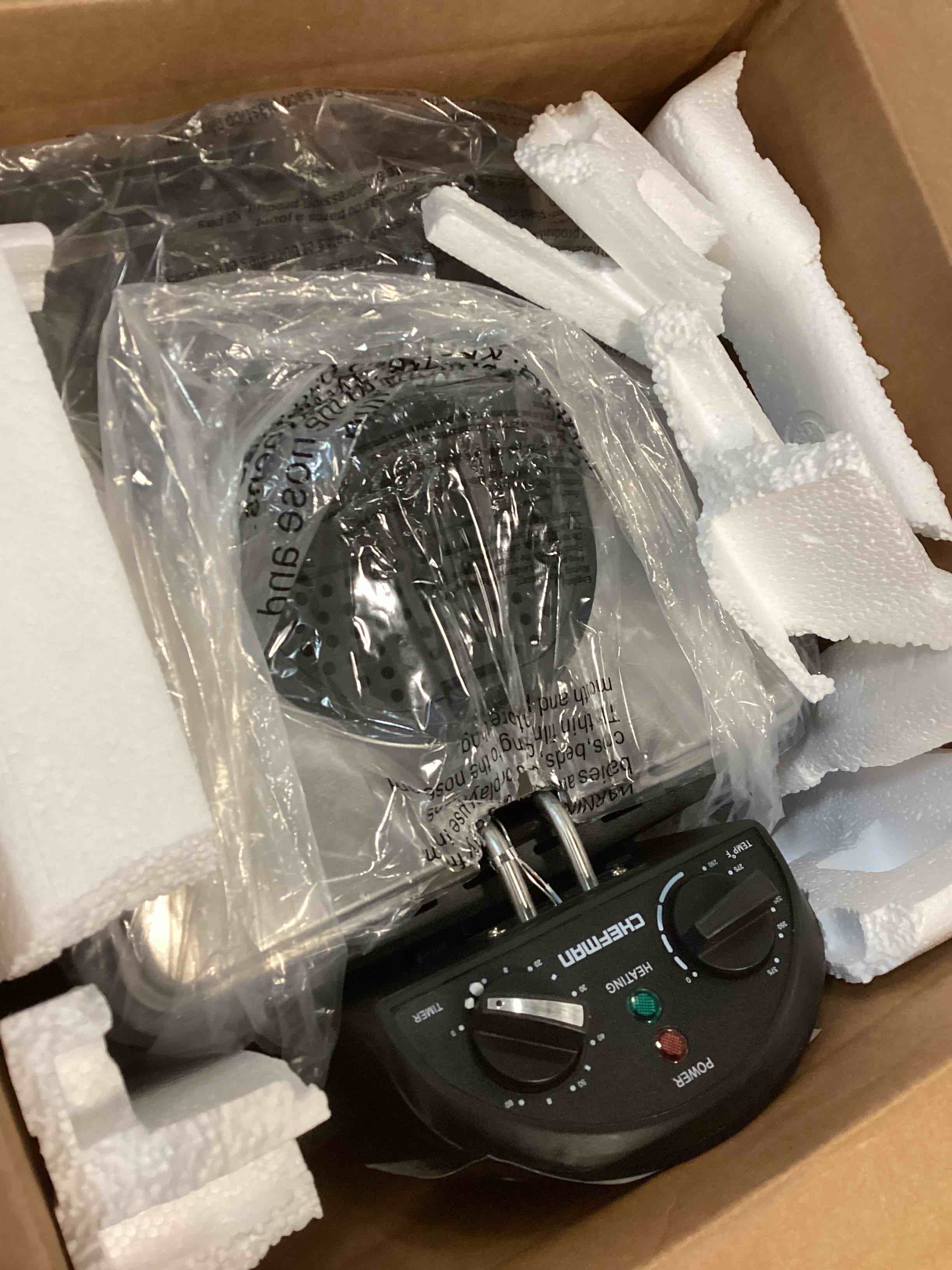 https://s3.amazonaws.com/lotting-images-prod/bidfta/GRN5853944_1705501865782.jpeg