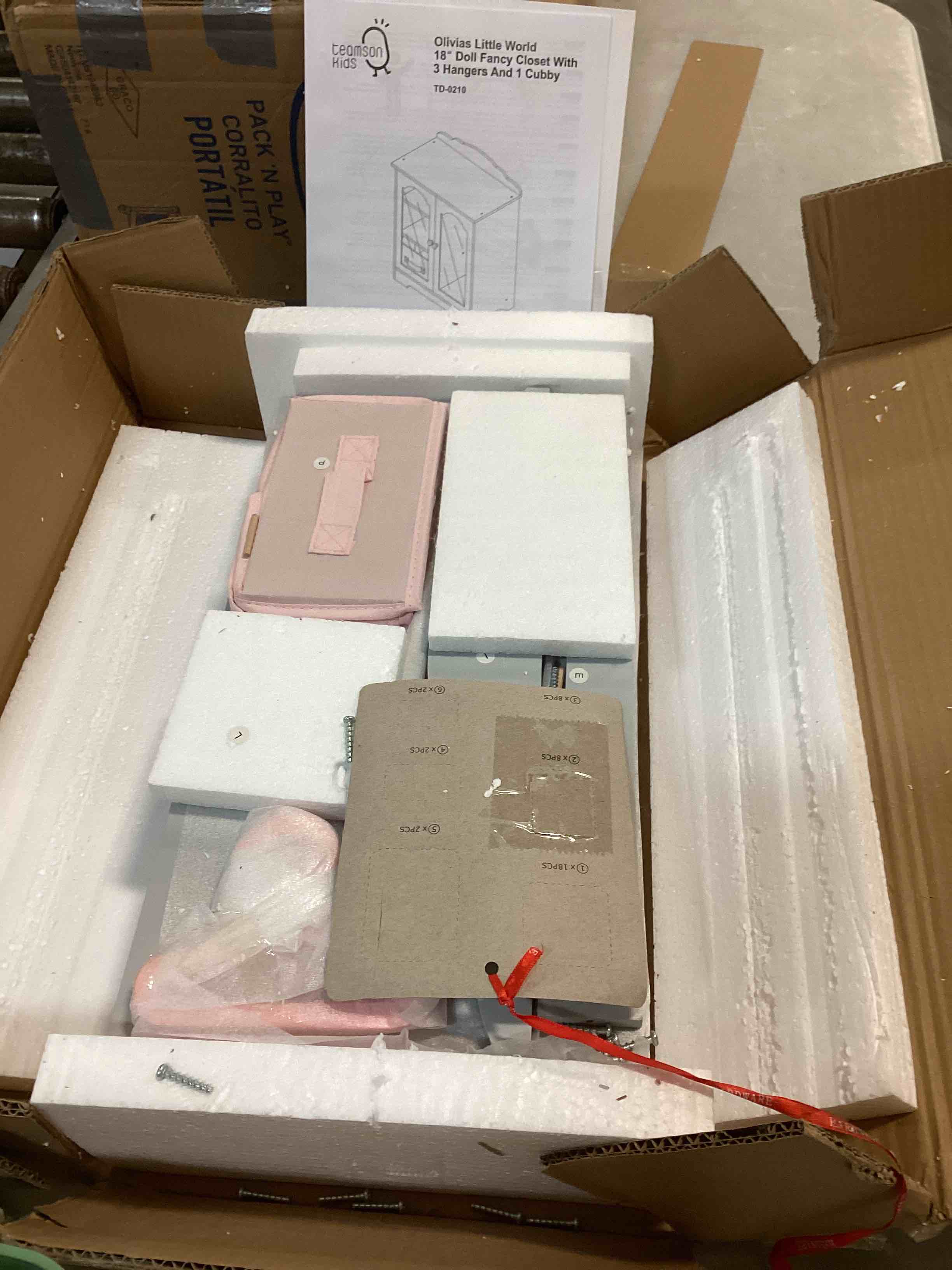 https://s3.amazonaws.com/lotting-images-prod/bidfta/GRN5854134_1705588640423.jpeg