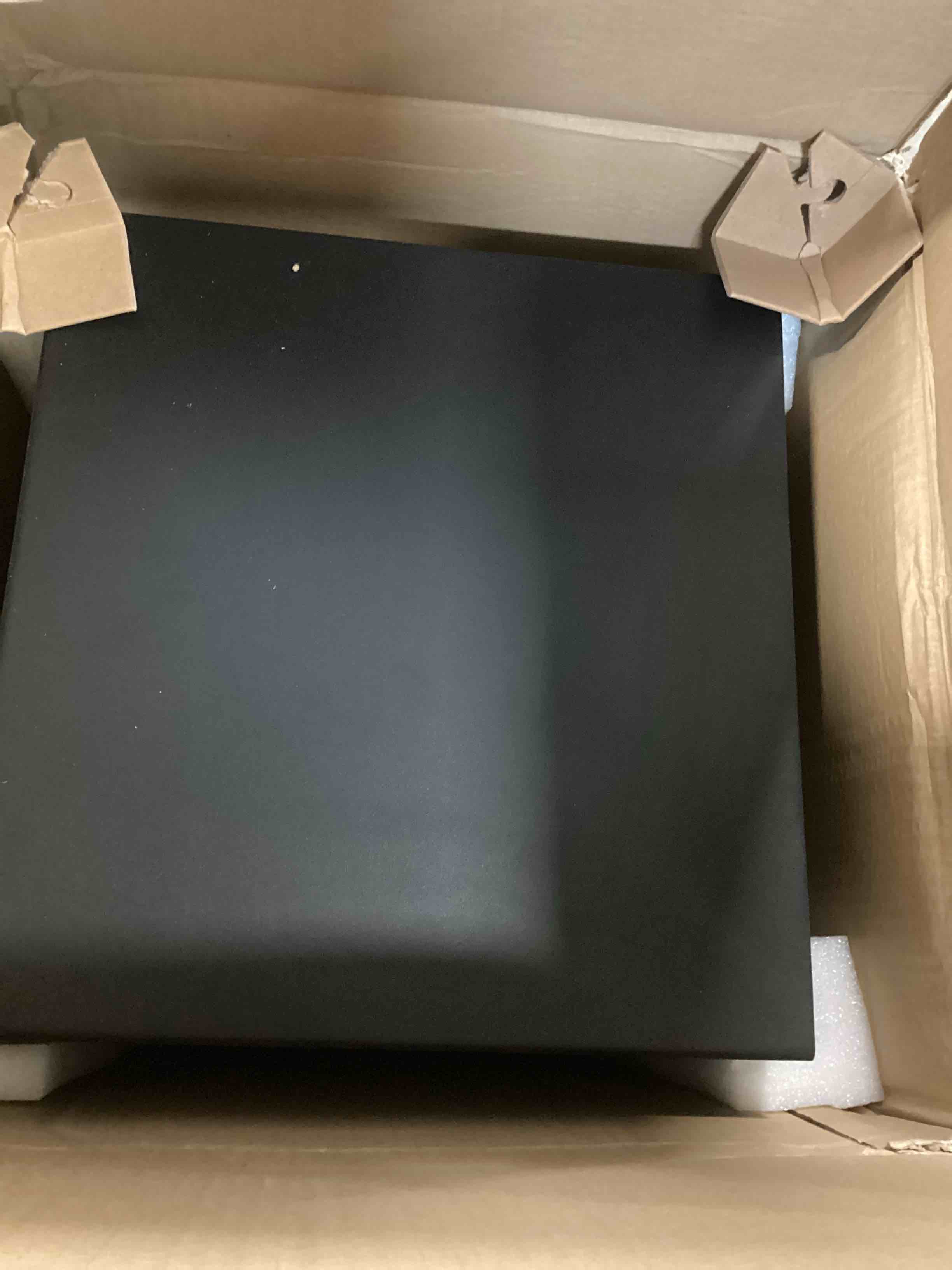 https://s3.amazonaws.com/lotting-images-prod/bidfta/GRN5854391_1705846648612.jpeg