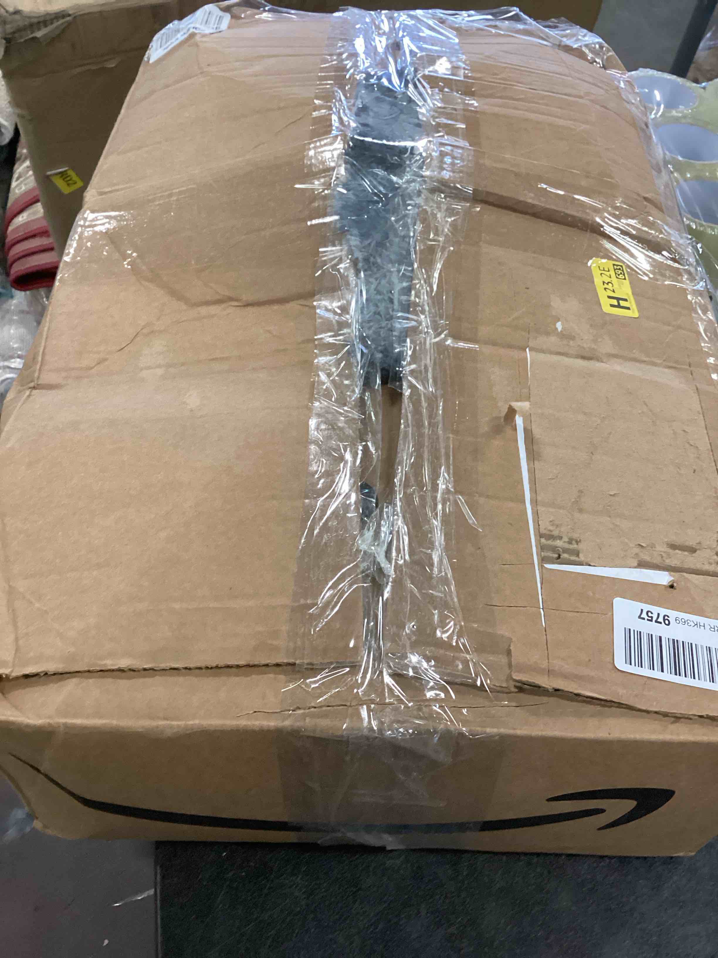 https://s3.amazonaws.com/lotting-images-prod/bidfta/GRN5854784_1705955933440.jpeg