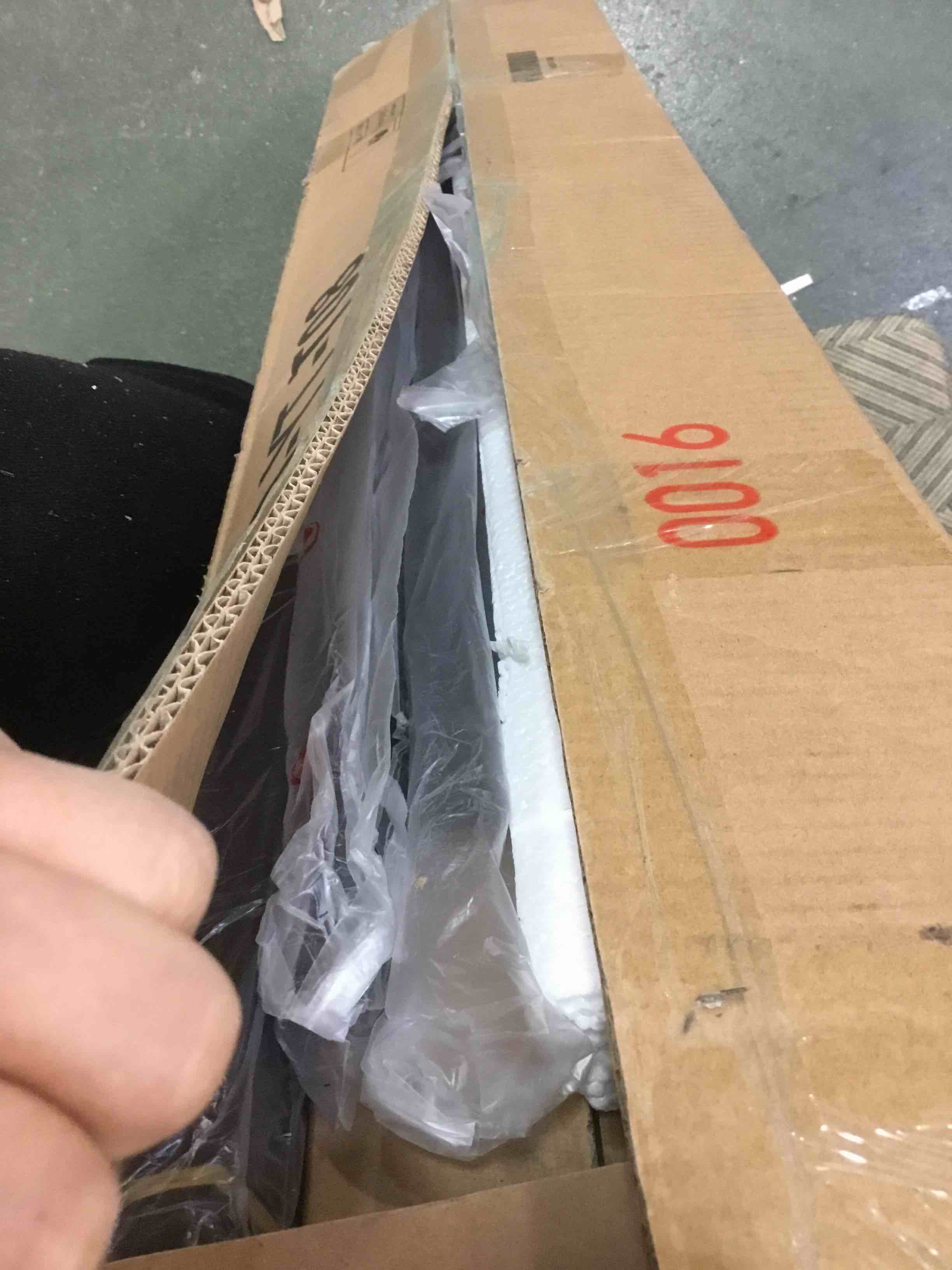 https://s3.amazonaws.com/lotting-images-prod/bidfta/GRN5855079_1704382886729.jpeg