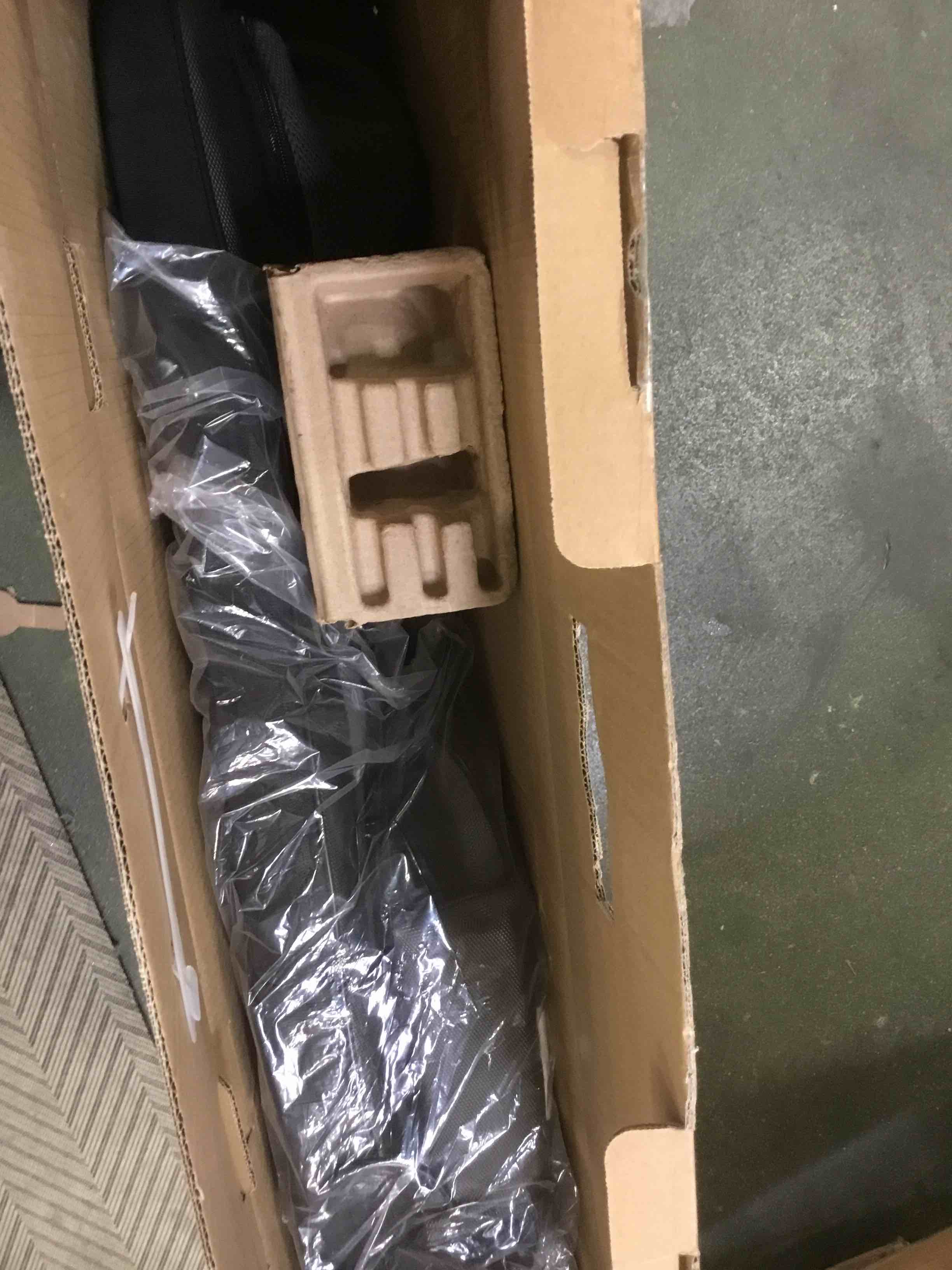 https://s3.amazonaws.com/lotting-images-prod/bidfta/GRN5855145_1704392778734.jpeg