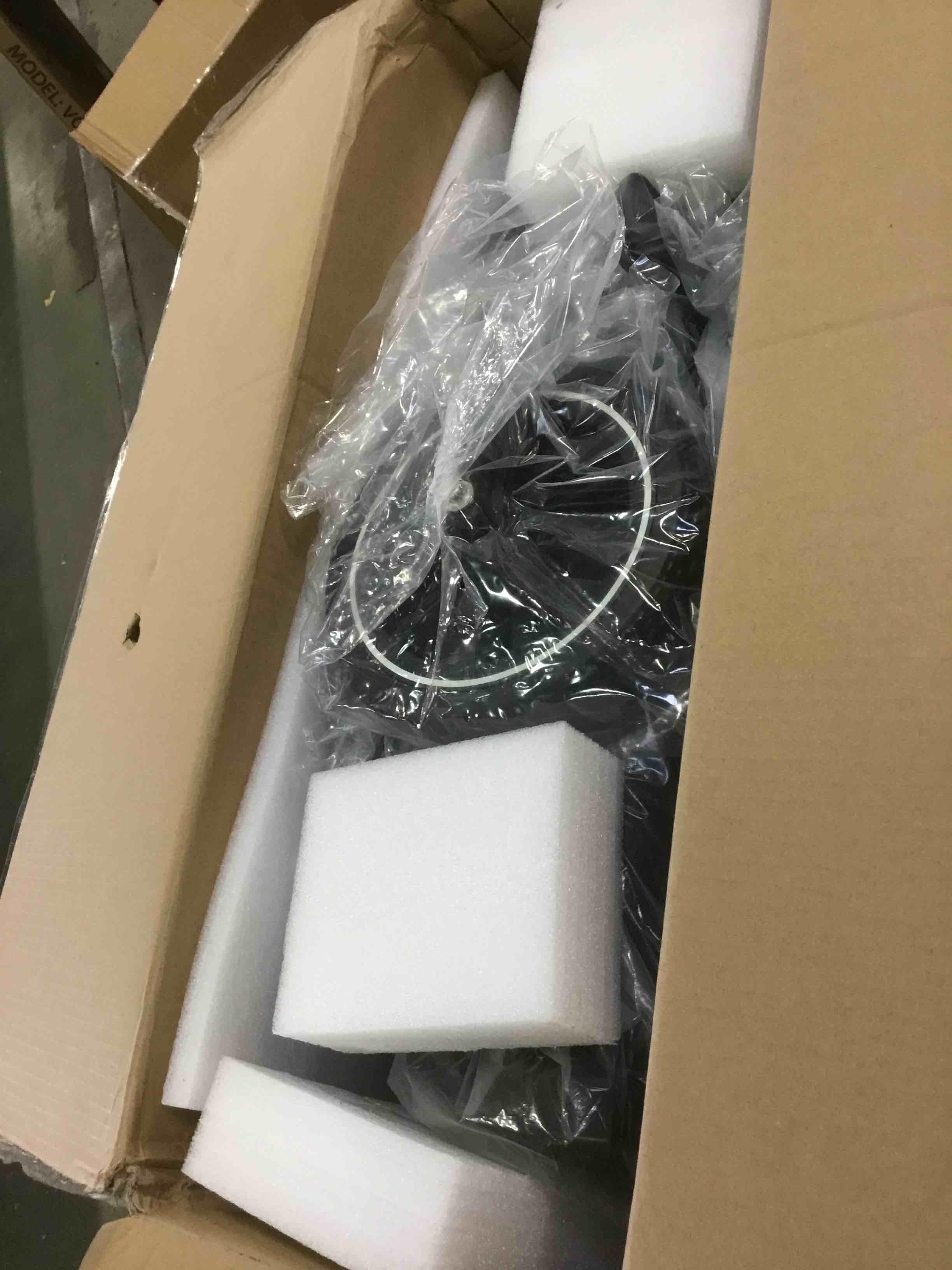 https://s3.amazonaws.com/lotting-images-prod/bidfta/GRN5855172_1704395778827.jpeg