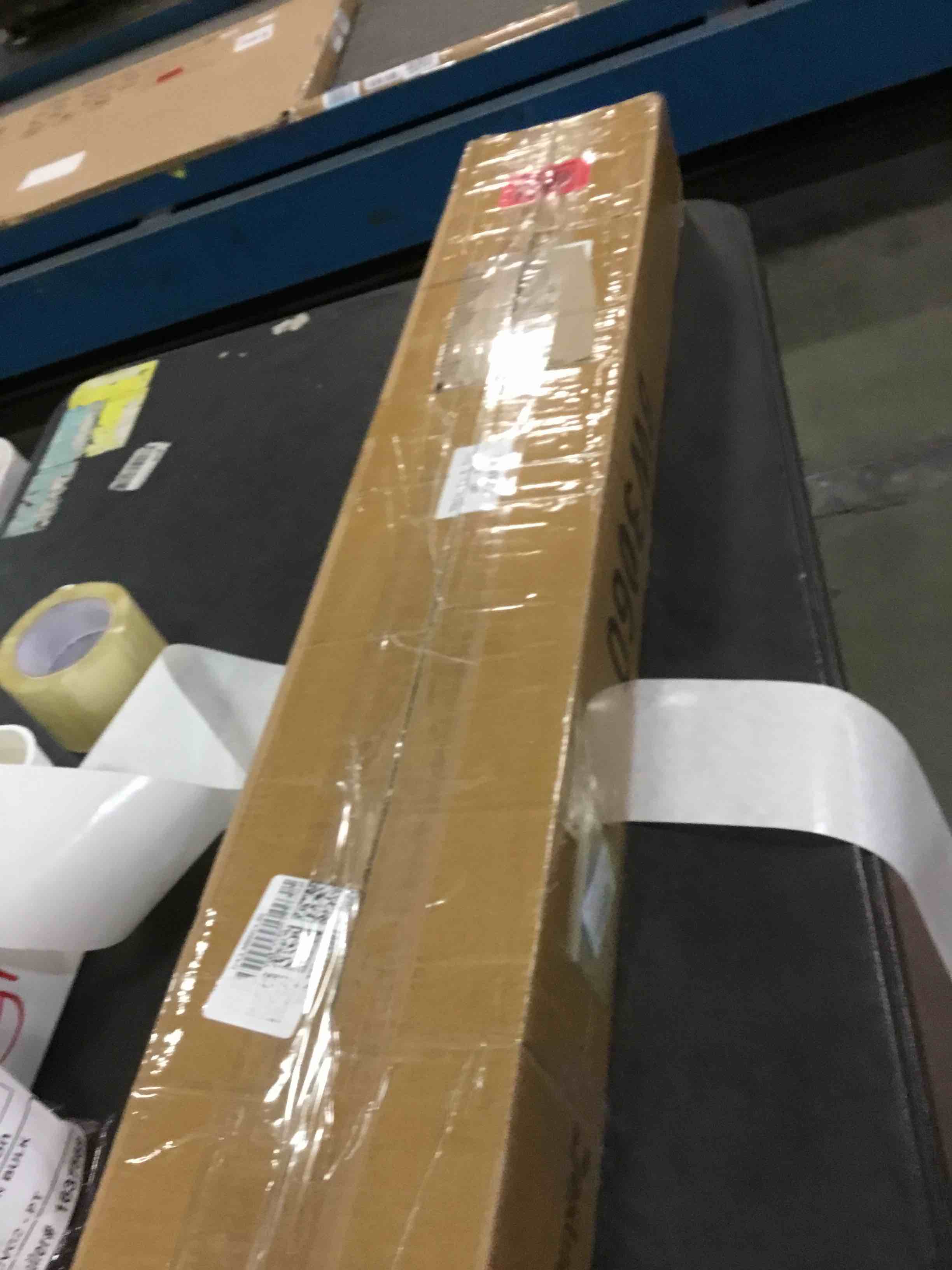 https://s3.amazonaws.com/lotting-images-prod/bidfta/GRN5855405_1704803909696.jpeg