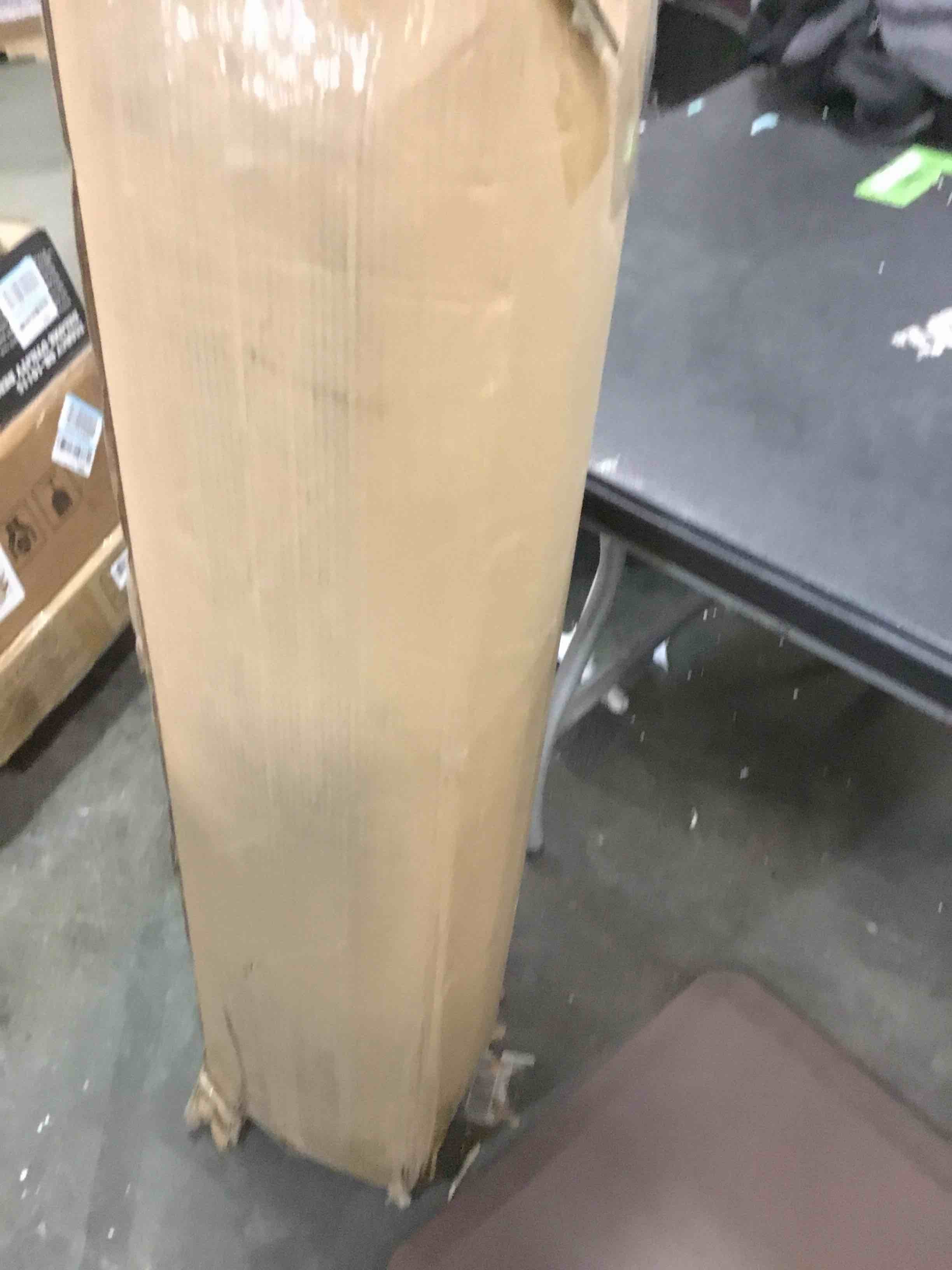 https://s3.amazonaws.com/lotting-images-prod/bidfta/GRN5855460_1704813750230.jpeg