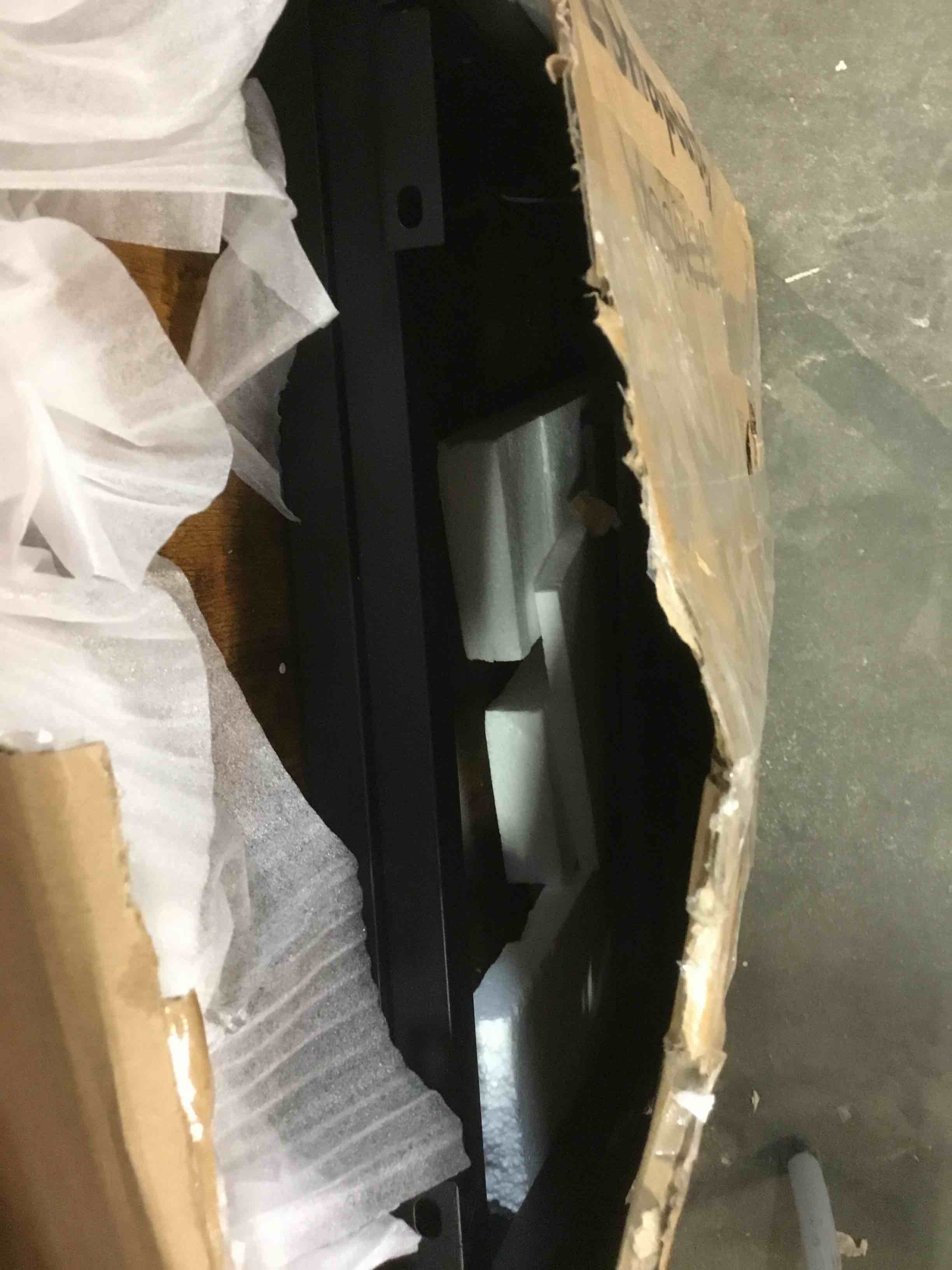 https://s3.amazonaws.com/lotting-images-prod/bidfta/GRN5855554_1704830050330.jpeg