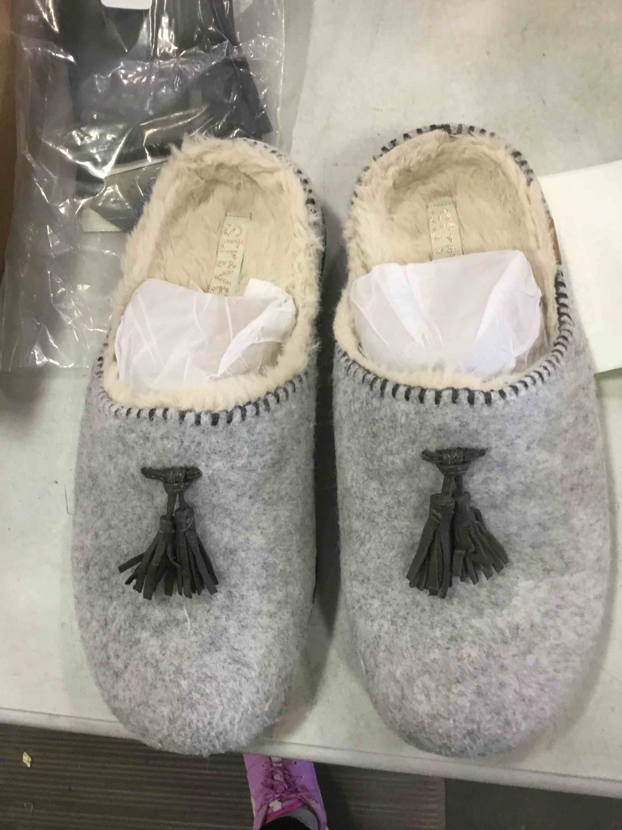 The Back Pain Relieving Slippers (Women's)