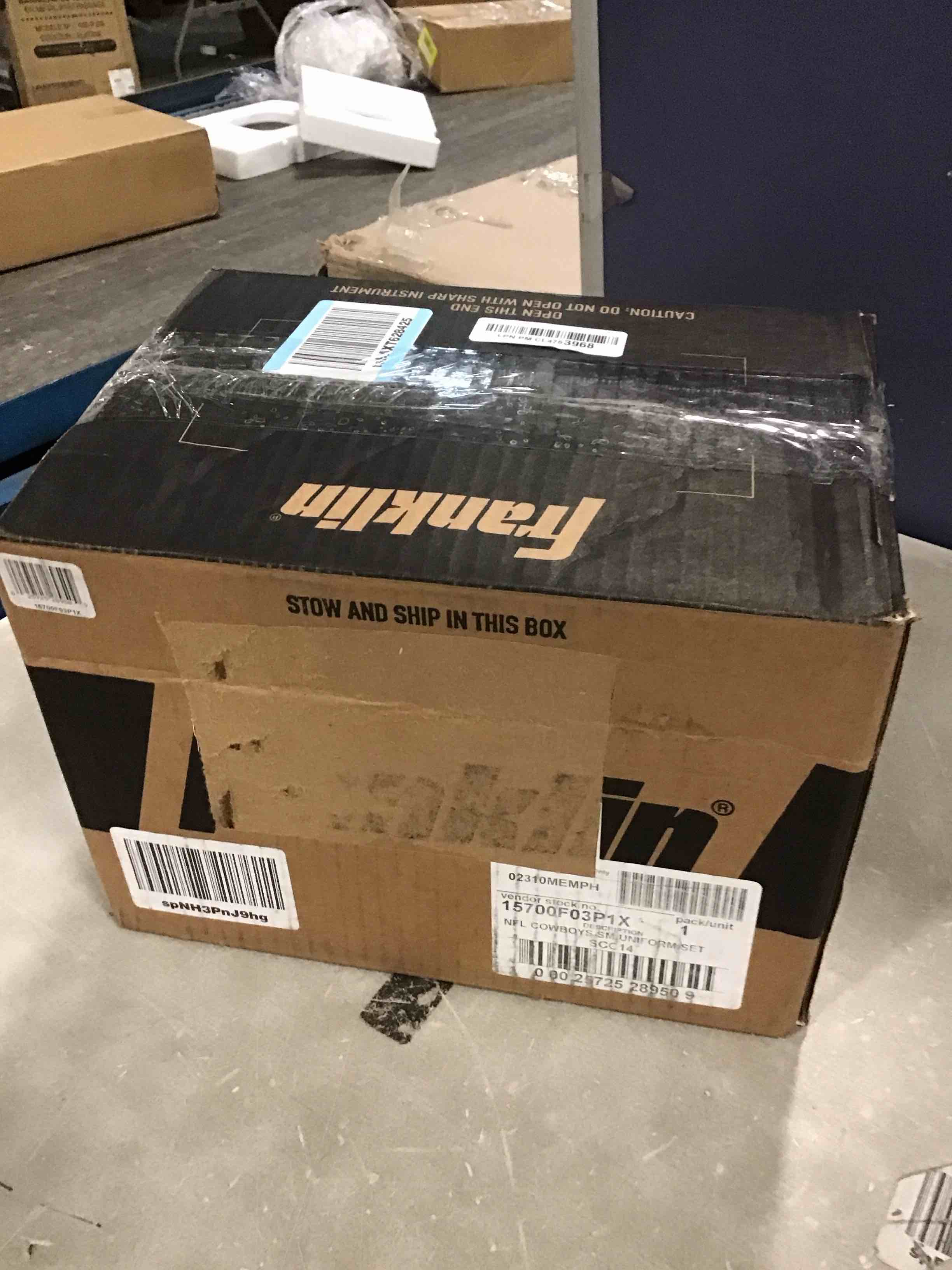 https://s3.amazonaws.com/lotting-images-prod/bidfta/GRN5856992_1705065693416.jpeg