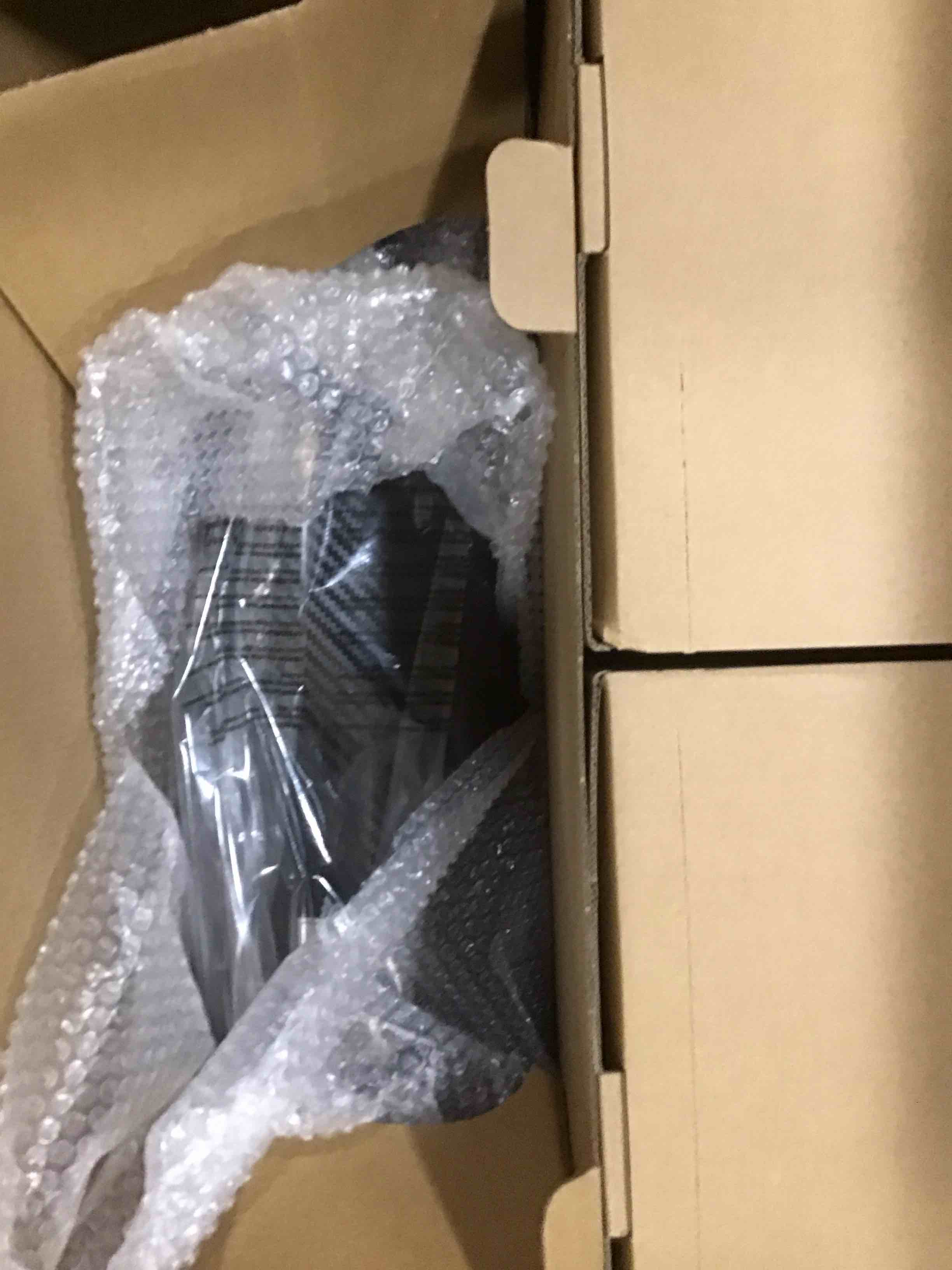 https://s3.amazonaws.com/lotting-images-prod/bidfta/GRN5857861_1705498898623.jpeg