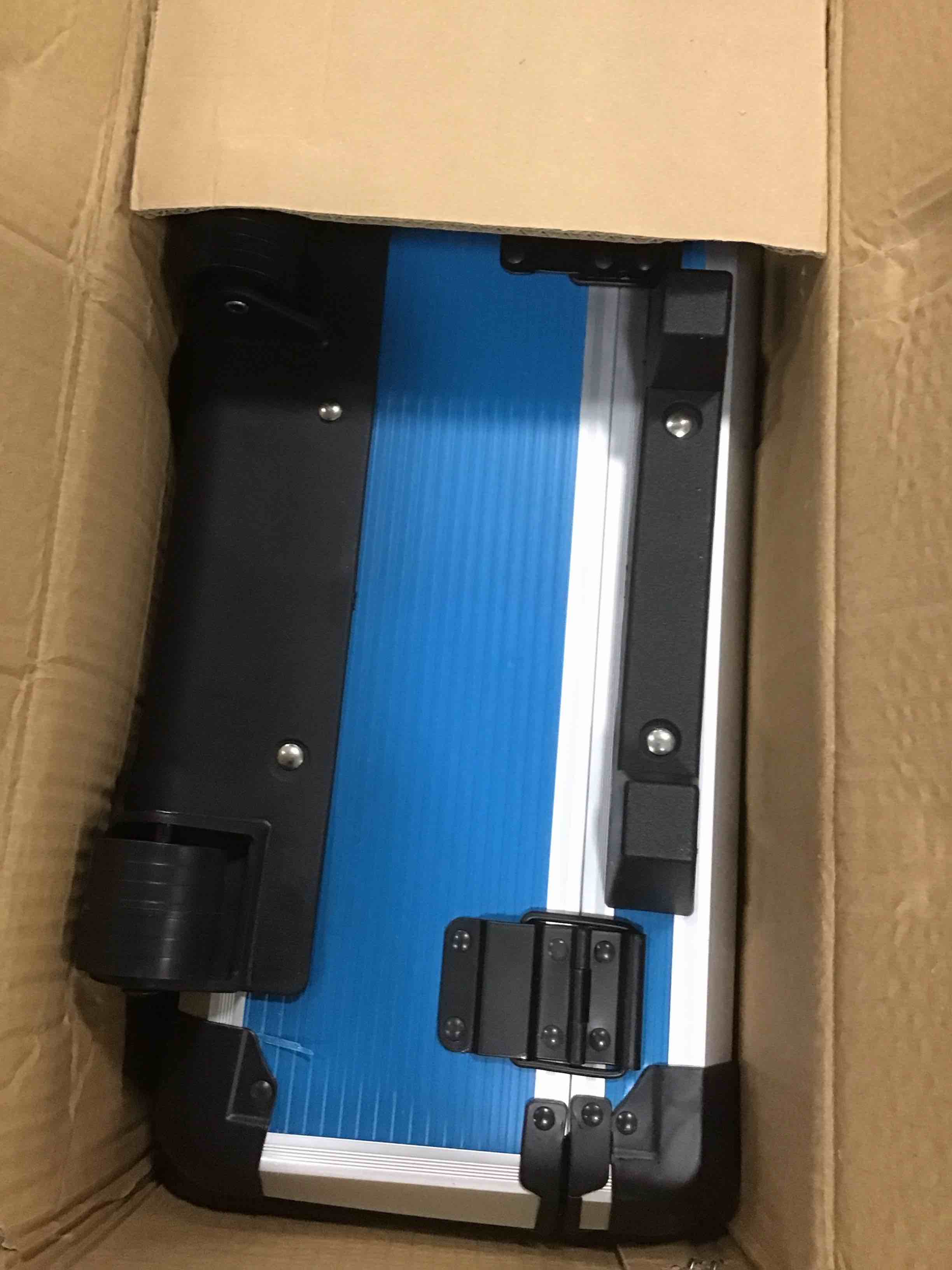 https://s3.amazonaws.com/lotting-images-prod/bidfta/GRN5857889_1705502076709.jpeg