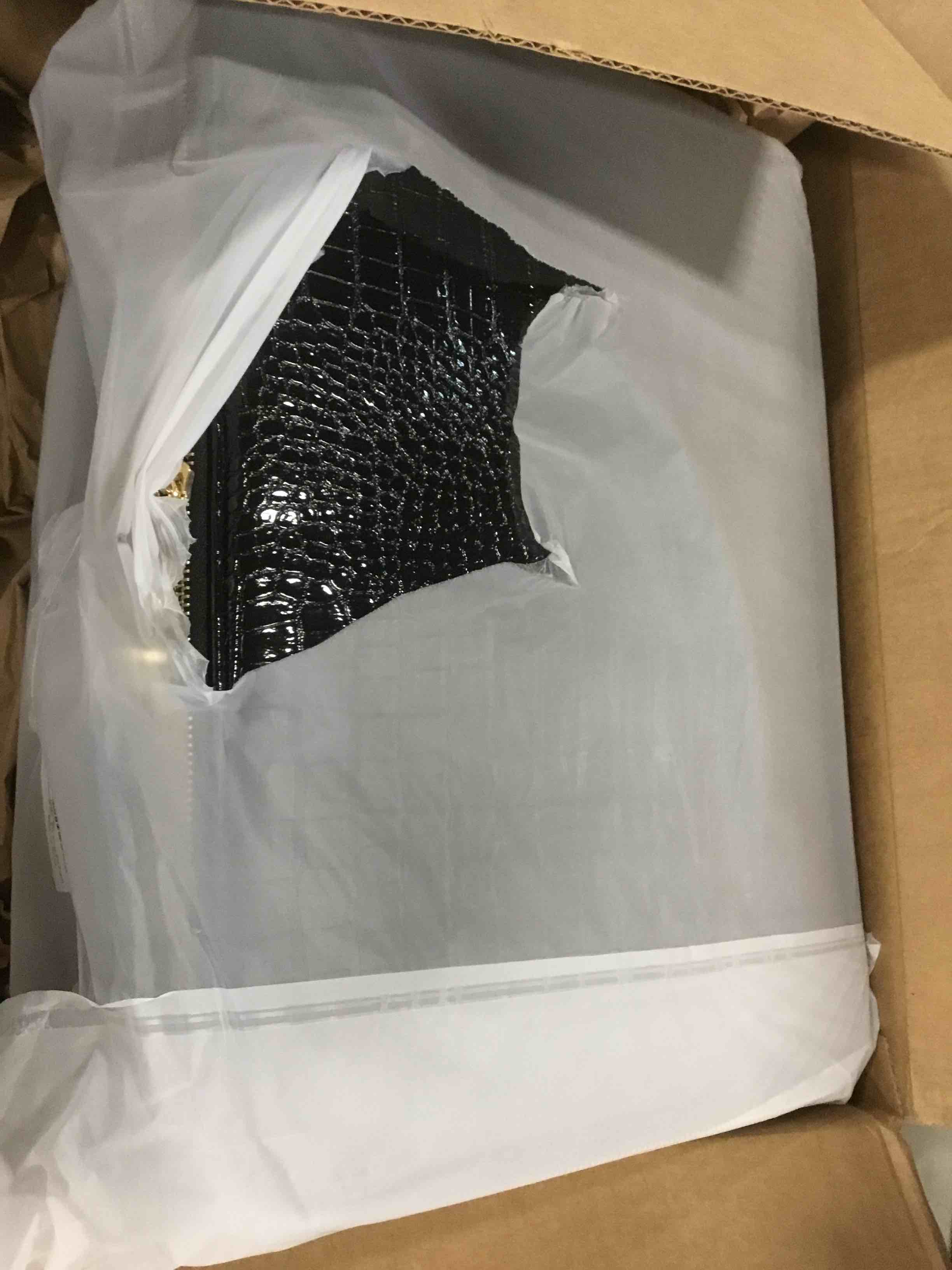 https://s3.amazonaws.com/lotting-images-prod/bidfta/GRN5858689_1705431175430.jpeg