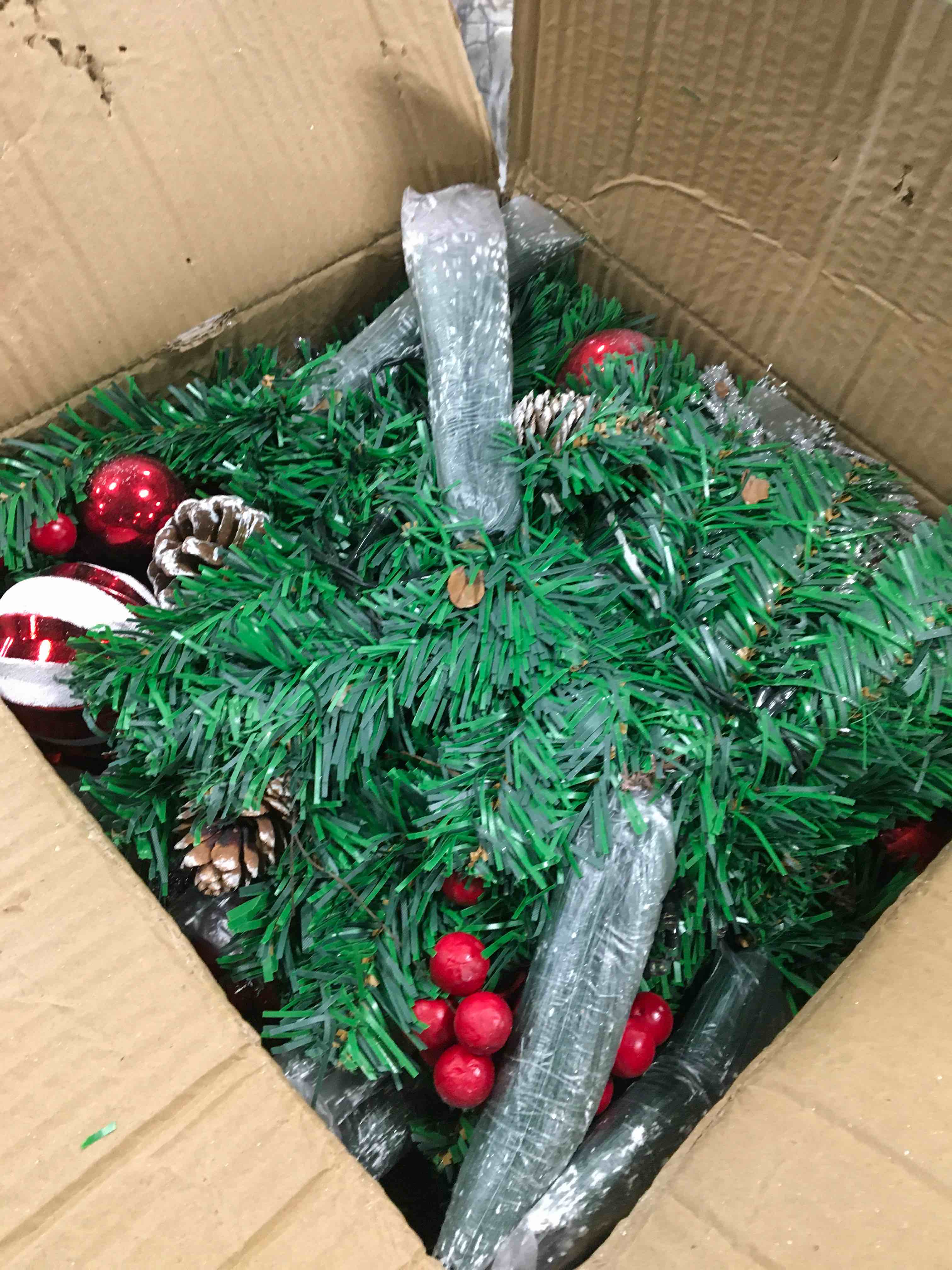 https://s3.amazonaws.com/lotting-images-prod/bidfta/GRN5858811_1705498256075.jpeg