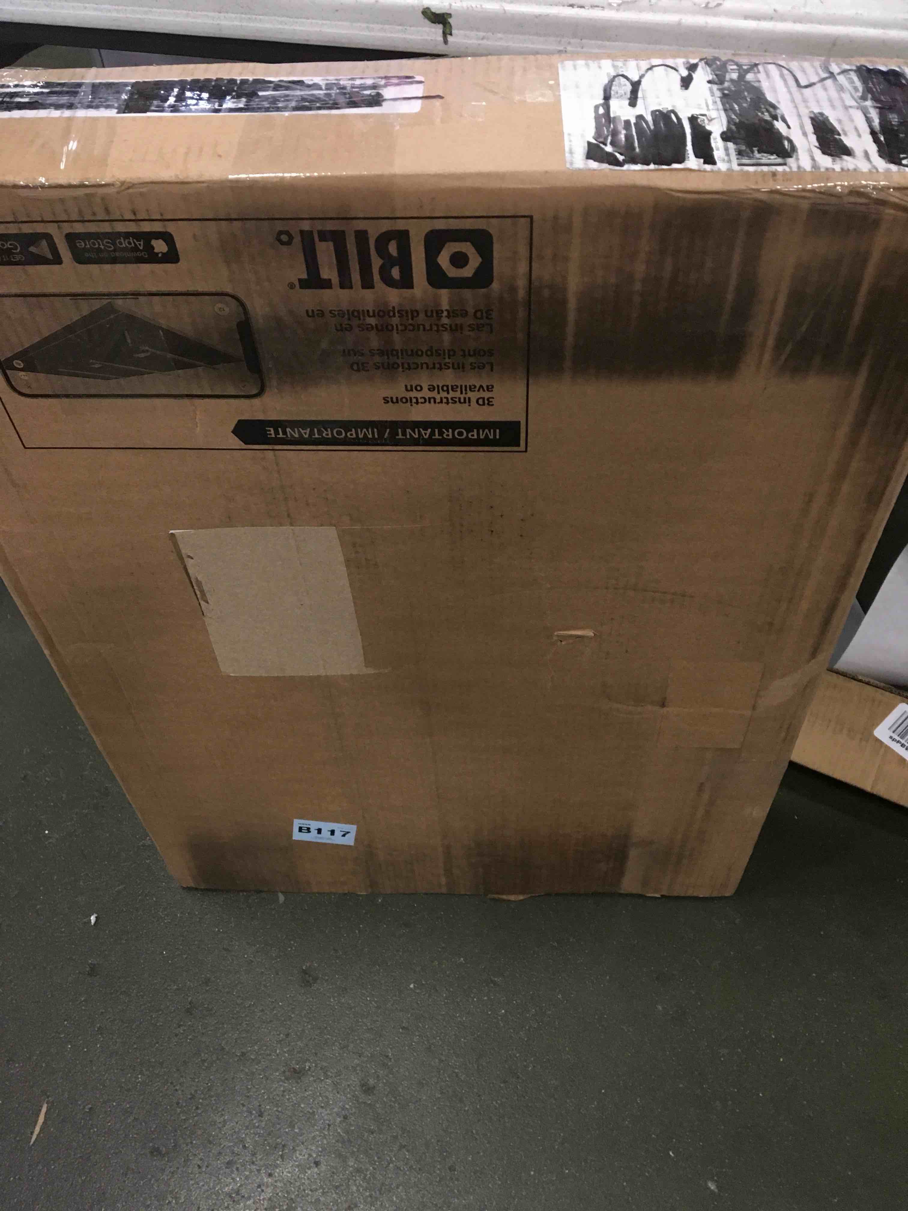 https://s3.amazonaws.com/lotting-images-prod/bidfta/GRN5859238_1705611190127.jpeg