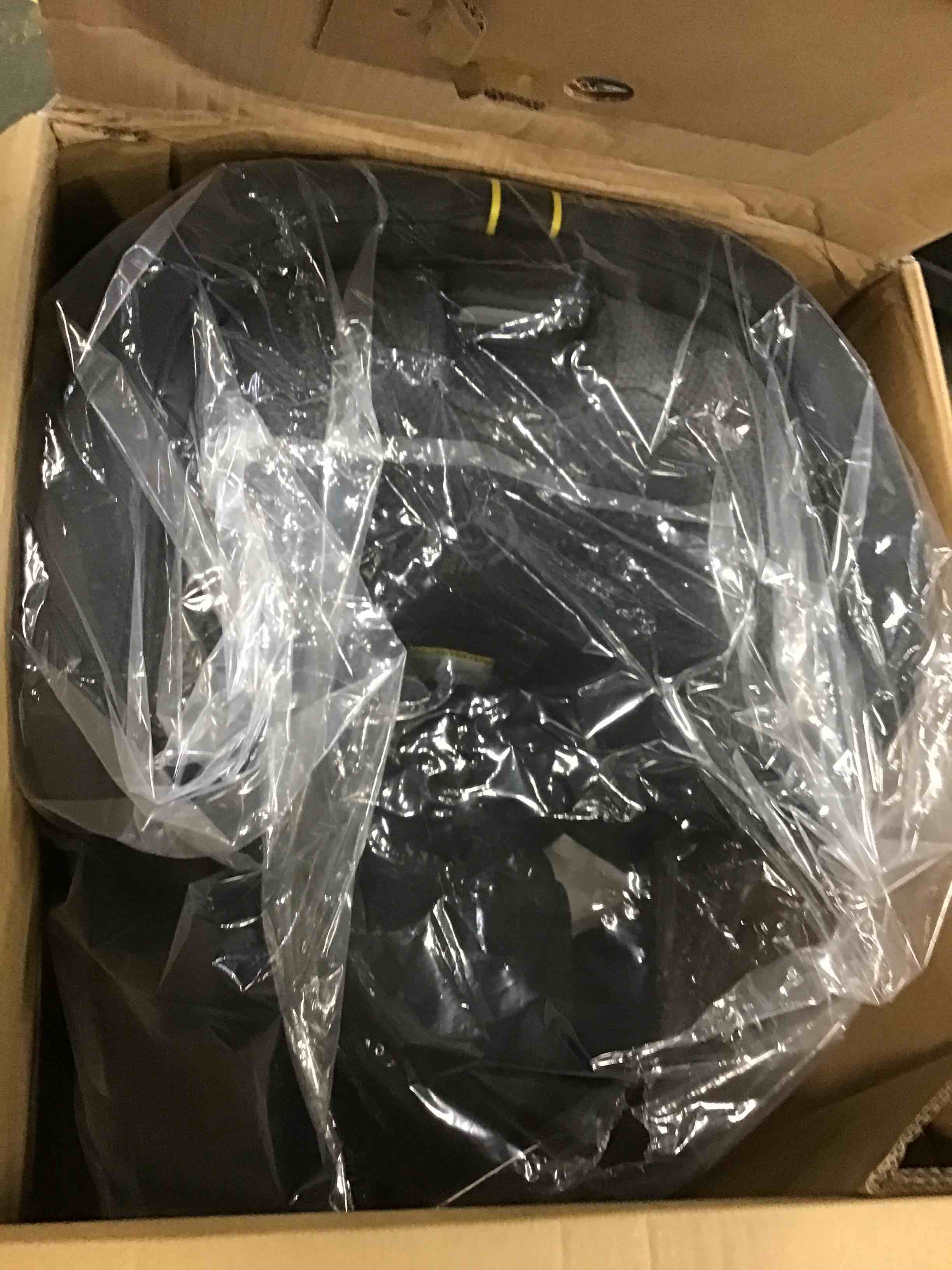 https://s3.amazonaws.com/lotting-images-prod/bidfta/GRN5859324_1705677724132.jpeg