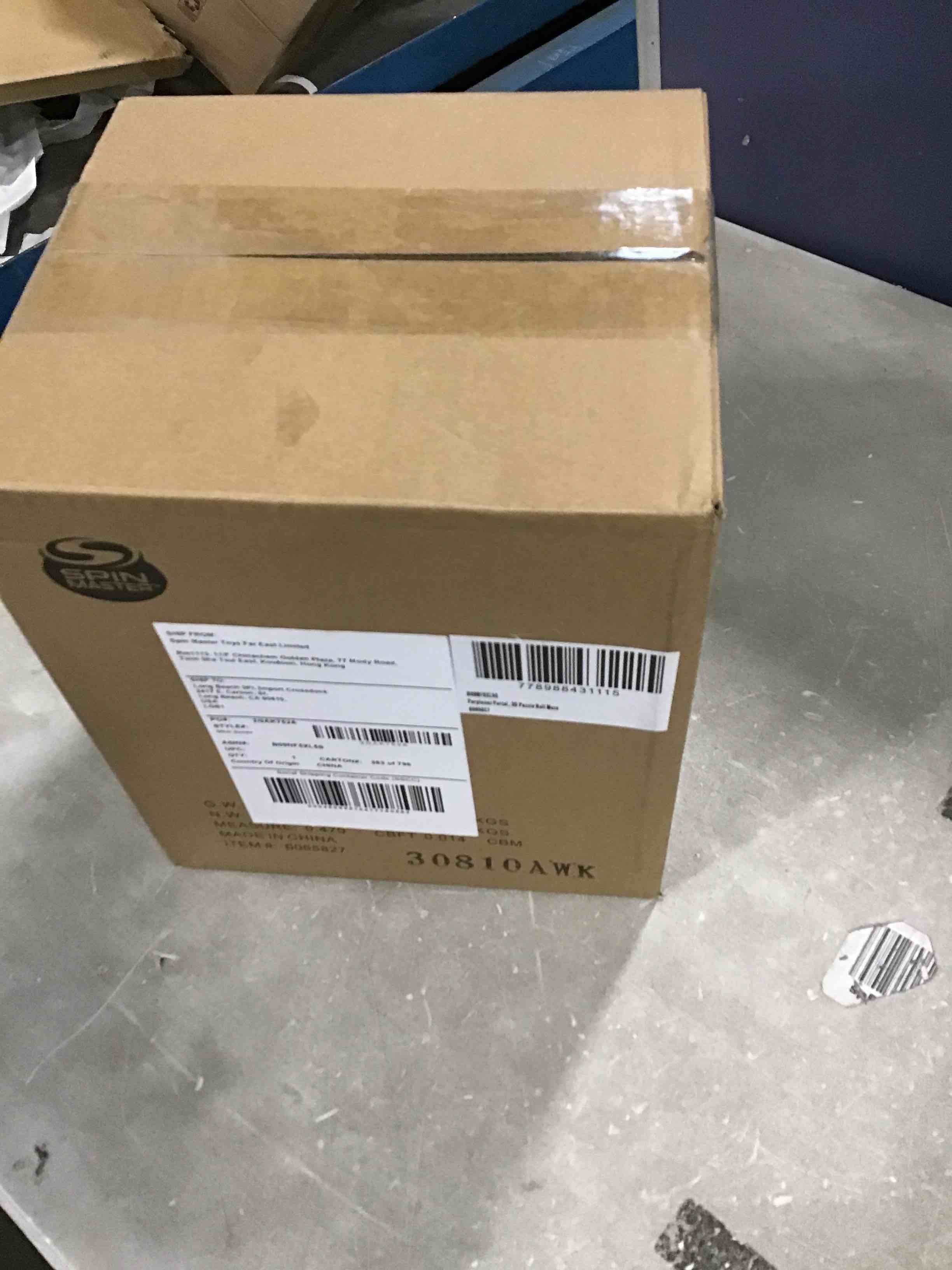 https://s3.amazonaws.com/lotting-images-prod/bidfta/GRN5863188_1704984224062.jpeg