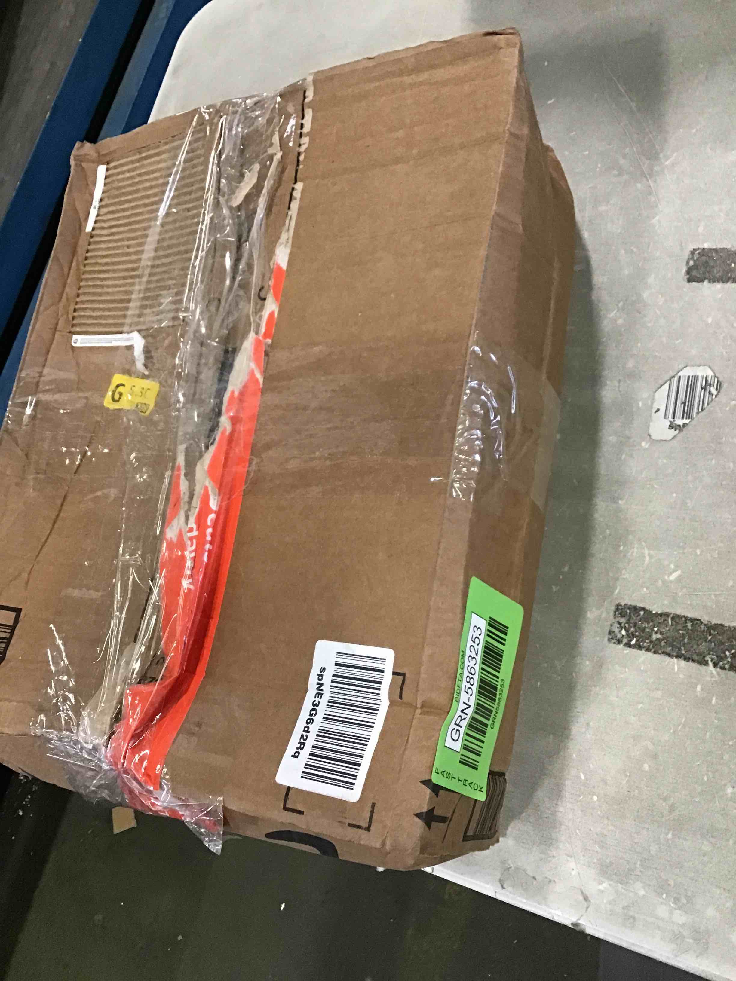 https://s3.amazonaws.com/lotting-images-prod/bidfta/GRN5863253_1704997637903.jpeg