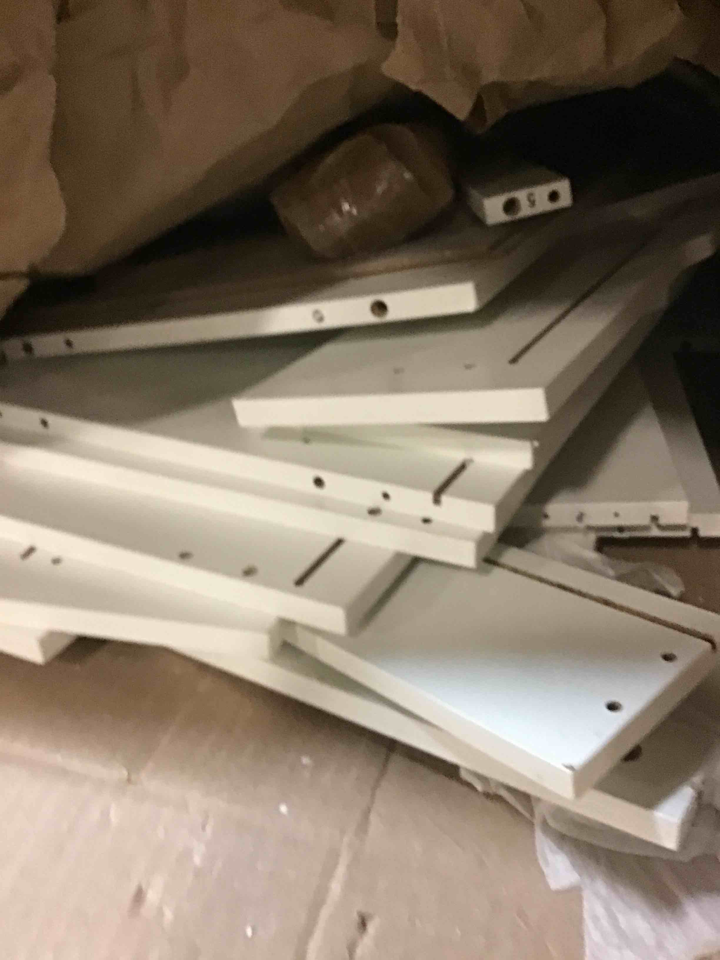 https://s3.amazonaws.com/lotting-images-prod/bidfta/GRN5864366_1706532259734.jpeg