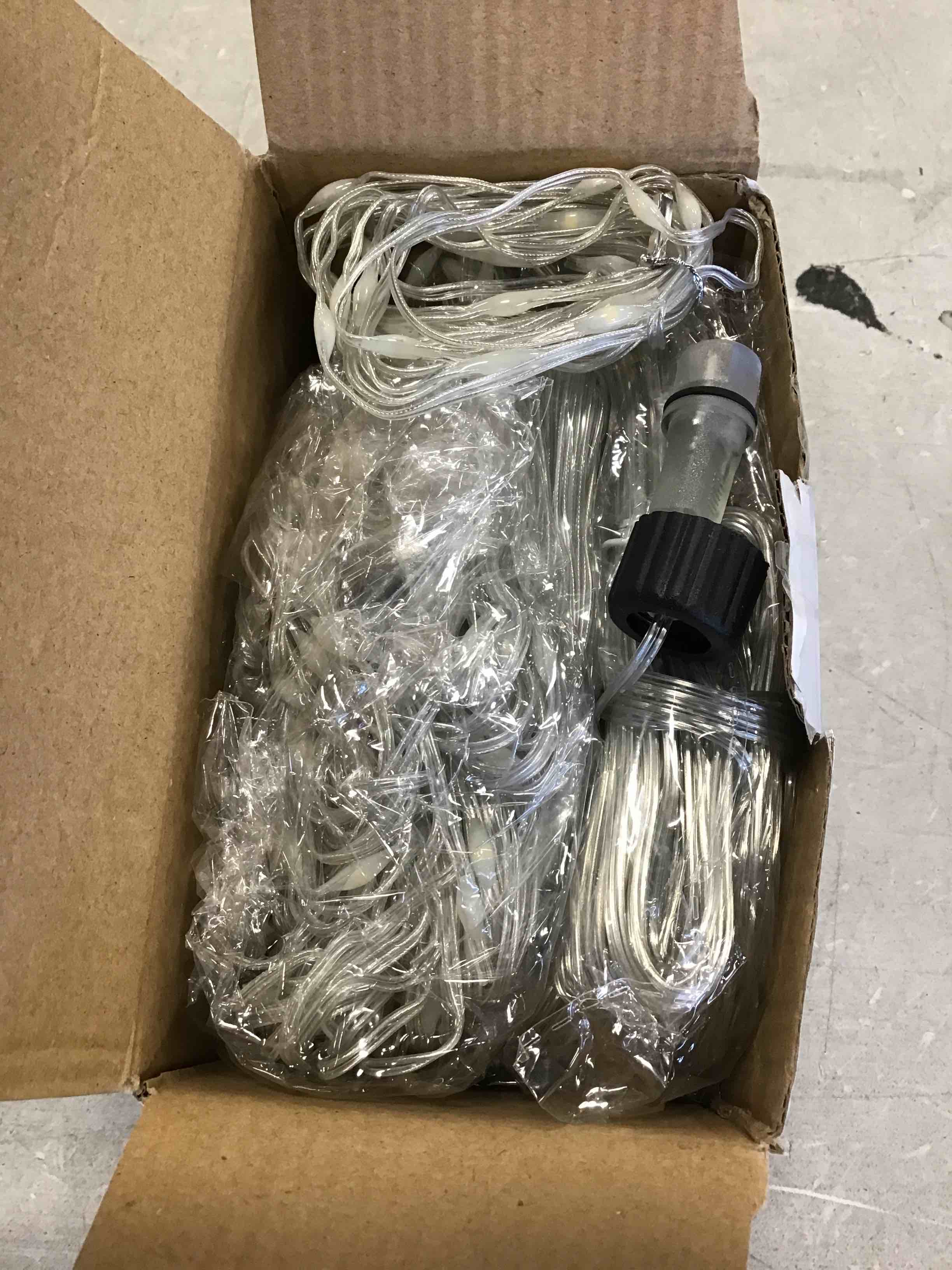 https://s3.amazonaws.com/lotting-images-prod/bidfta/GRN5866666_1707158317751.jpeg