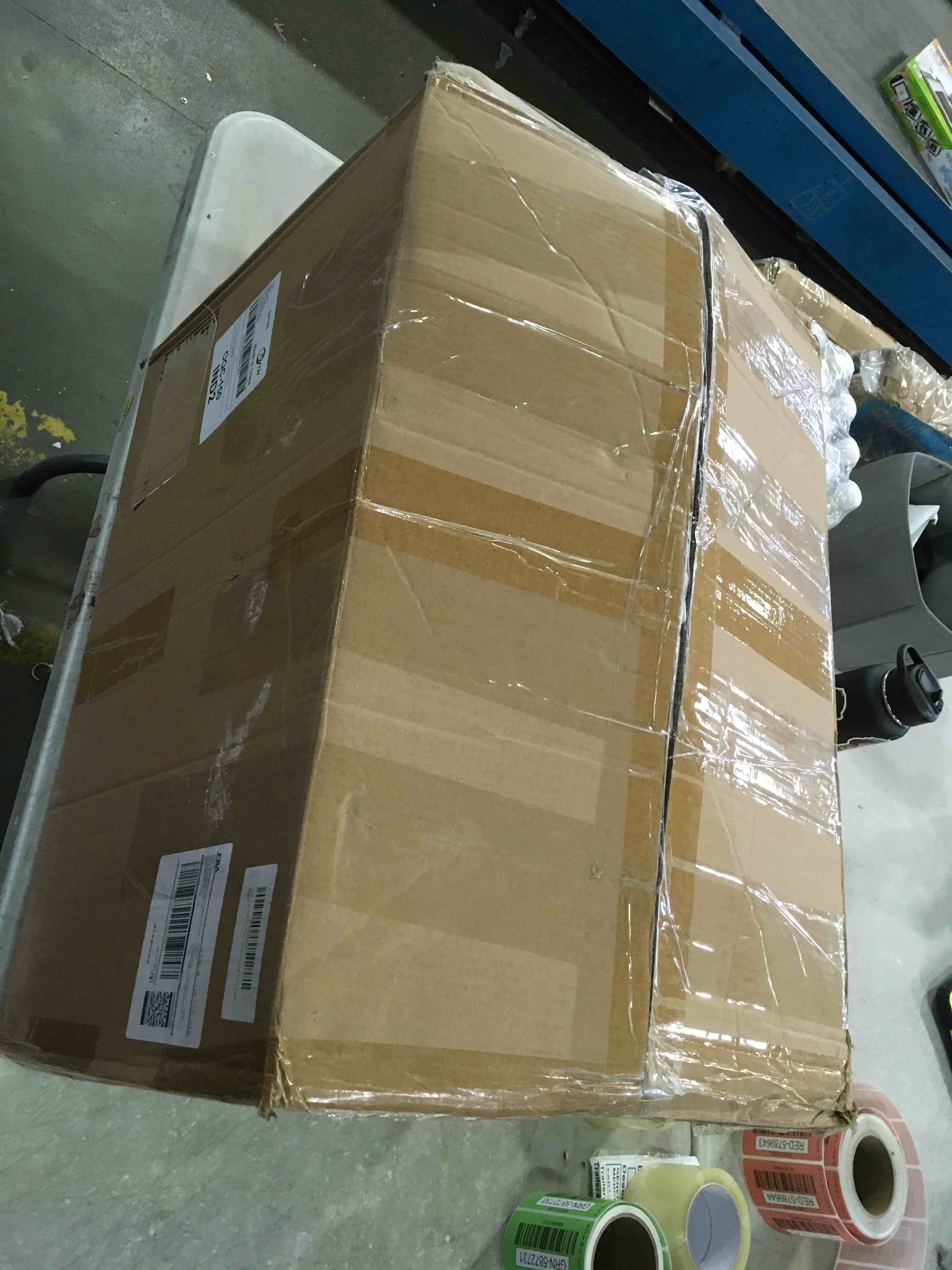 https://s3.amazonaws.com/lotting-images-prod/bidfta/GRN5872725_1706716171955.jpeg