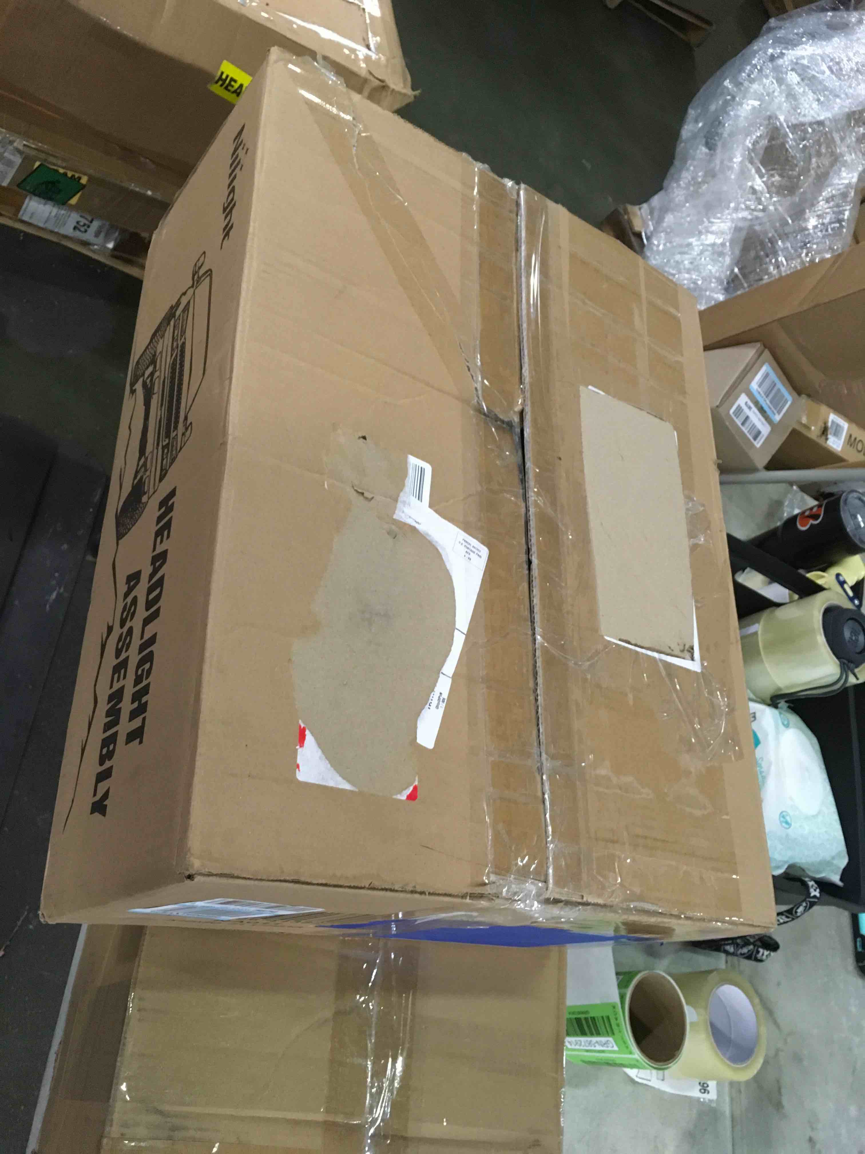 Nilight Headlight Assembly for 2003 2004 2005 2006 Chevy Silverado Avalanche 1500 1500HD 2500 2500HD 3500 Chevrolet Pickup Replacement Headlamp Housing Bumper Lamp Set, 2 Years Warranty